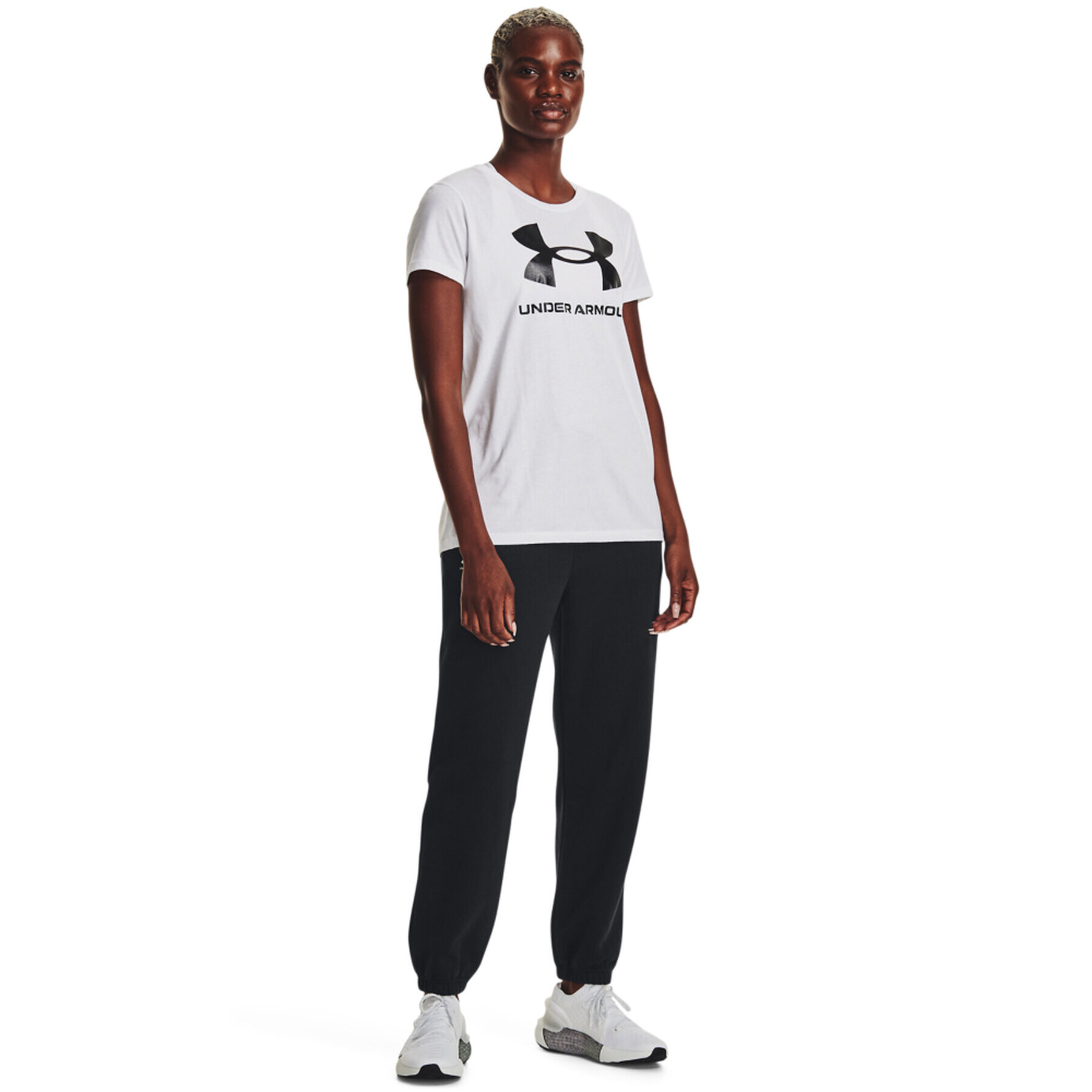 Under Armour Pantaloni trening Essential Fleece Joggers 1373034 Negru Regular Fit - Pled.ro