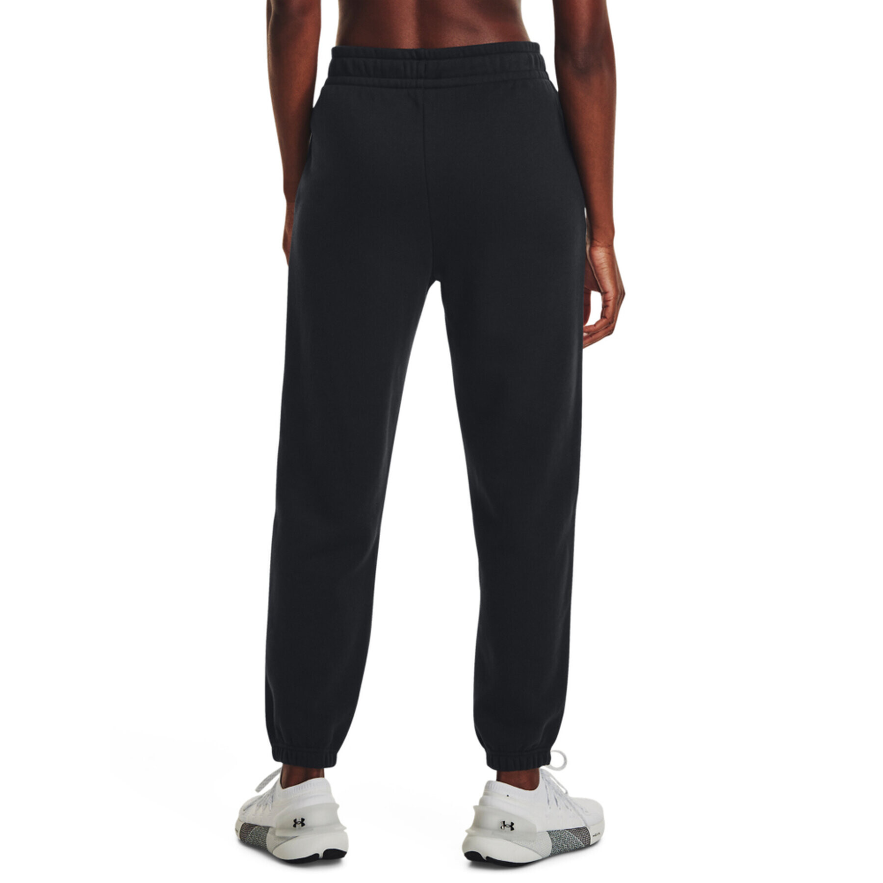 Under Armour Pantaloni trening Essential Fleece Joggers 1373034 Negru Regular Fit - Pled.ro