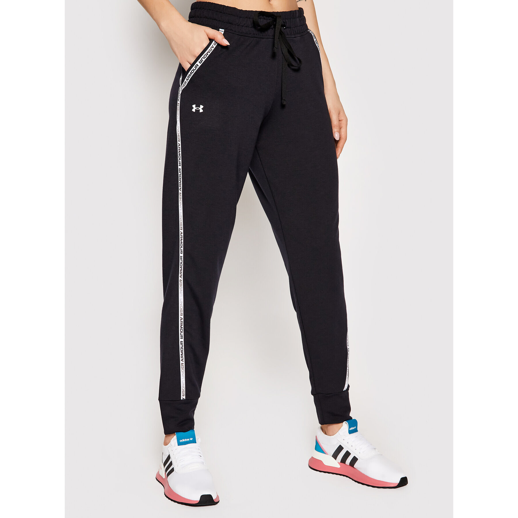 Under Armour Pantaloni trening Rival Terry Taped 1361095 Negru Loose Fit - Pled.ro