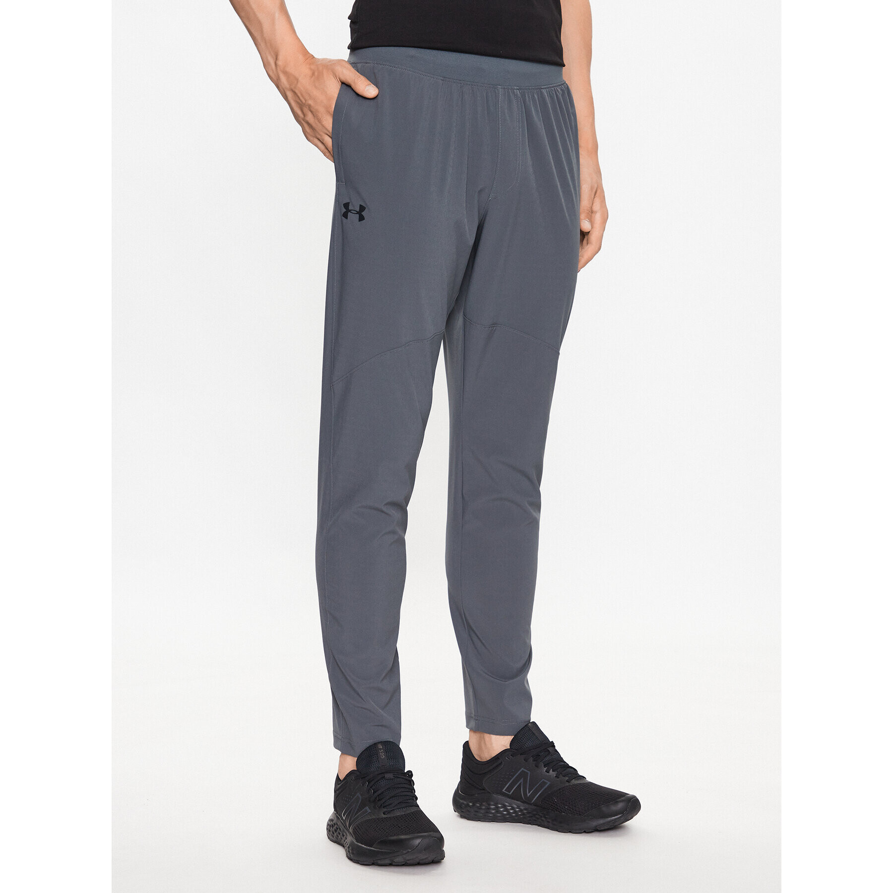 Under Armour Pantaloni trening Stretch 1366215 Gri Regular Fit - Pled.ro