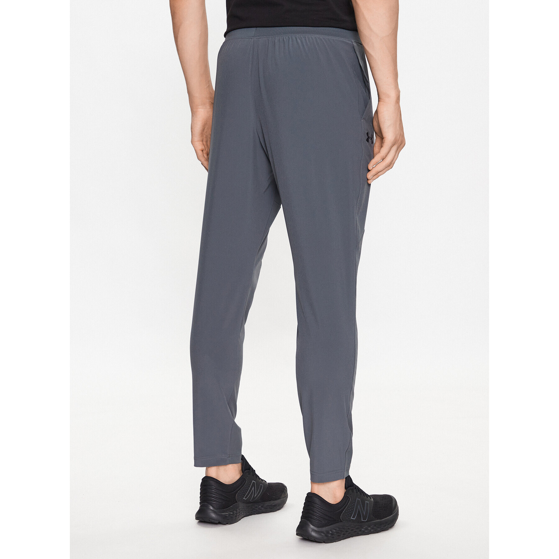 Under Armour Pantaloni trening Stretch 1366215 Gri Regular Fit - Pled.ro