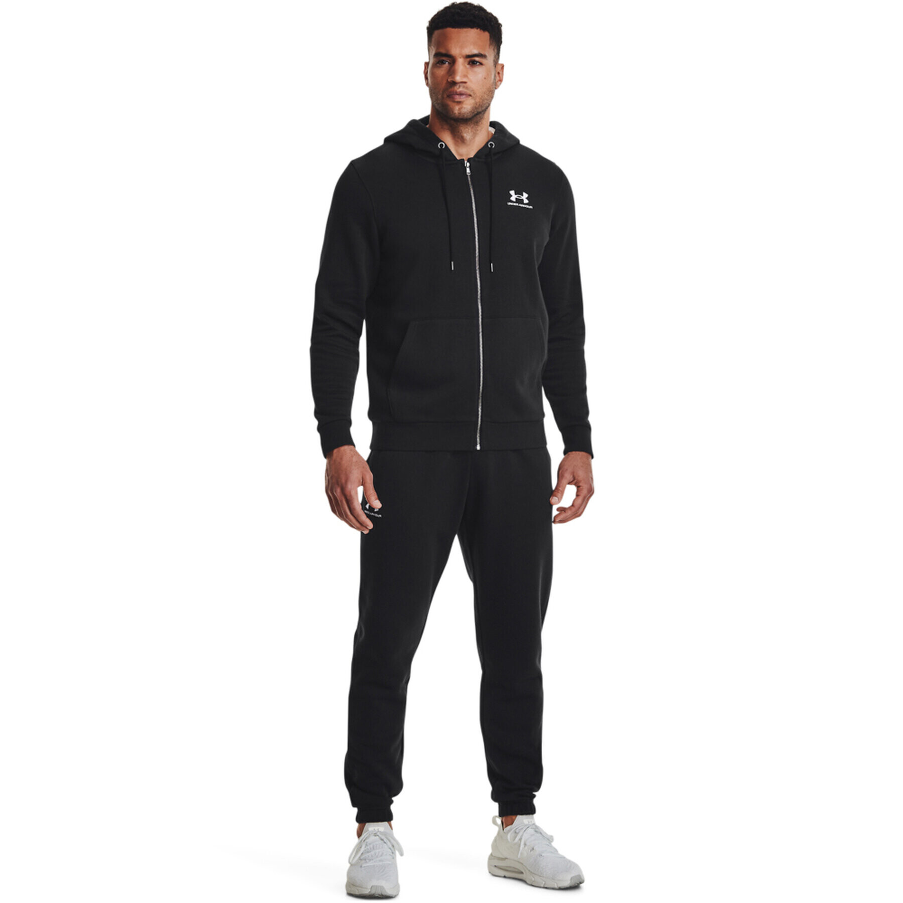 Under Armour Pantaloni trening UA Essential Fleece Jogger 1373882 Negru Regular Fit - Pled.ro