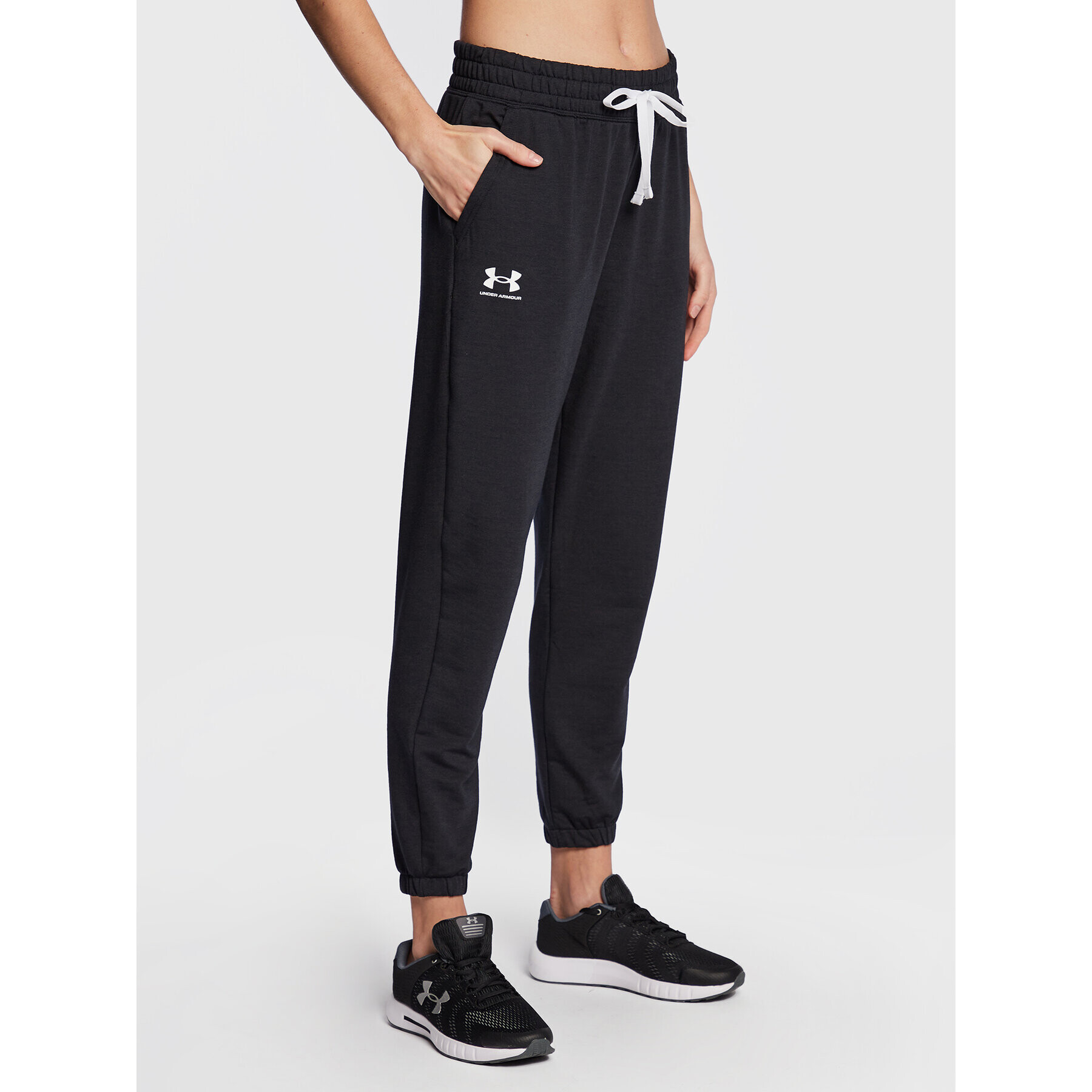 Under Armour Pantaloni trening Ua Rival Terry 1369854 Negru Regular Fit - Pled.ro