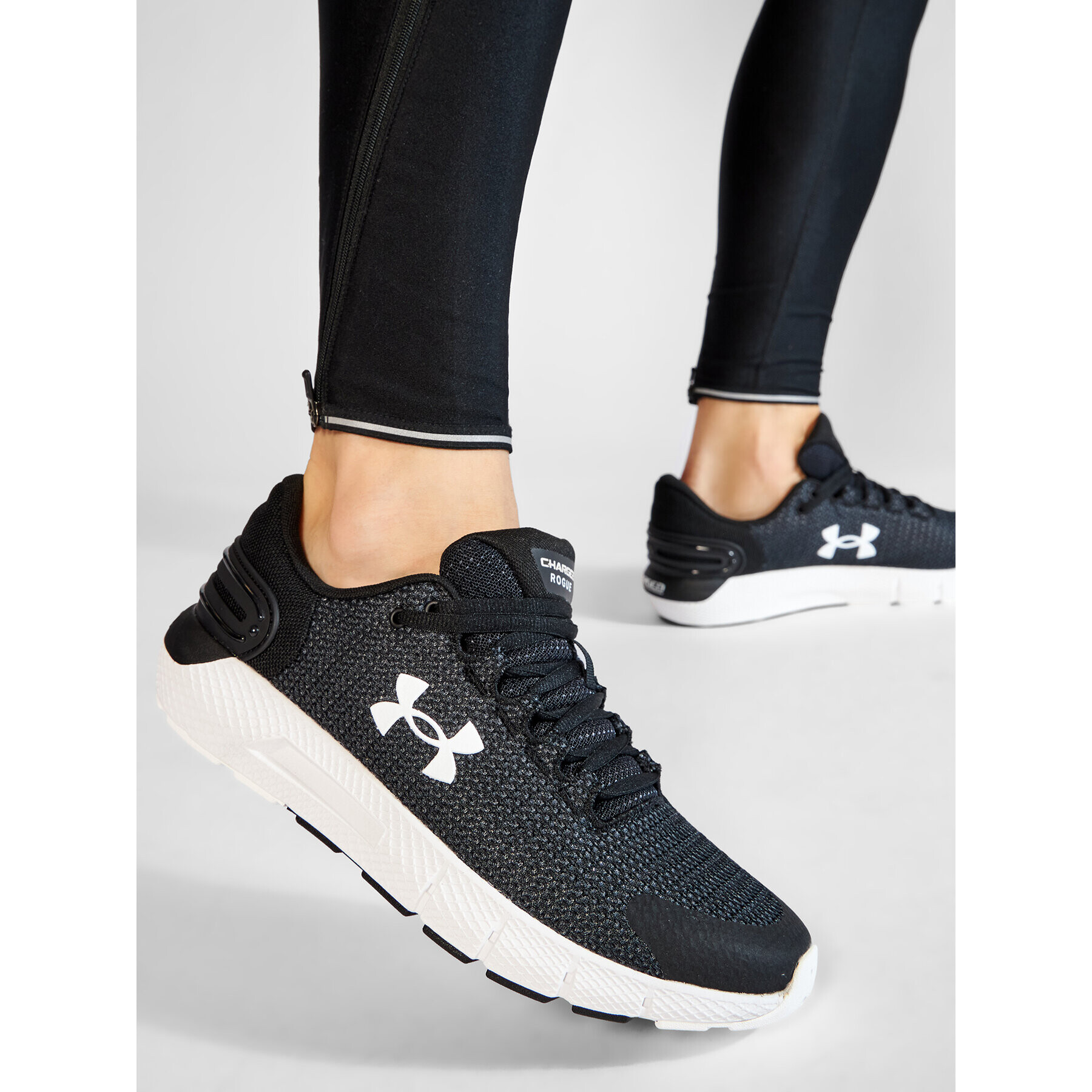 Under Armour Pantofi Ua Charged Rogue 2.5 3024400-001 Negru - Pled.ro