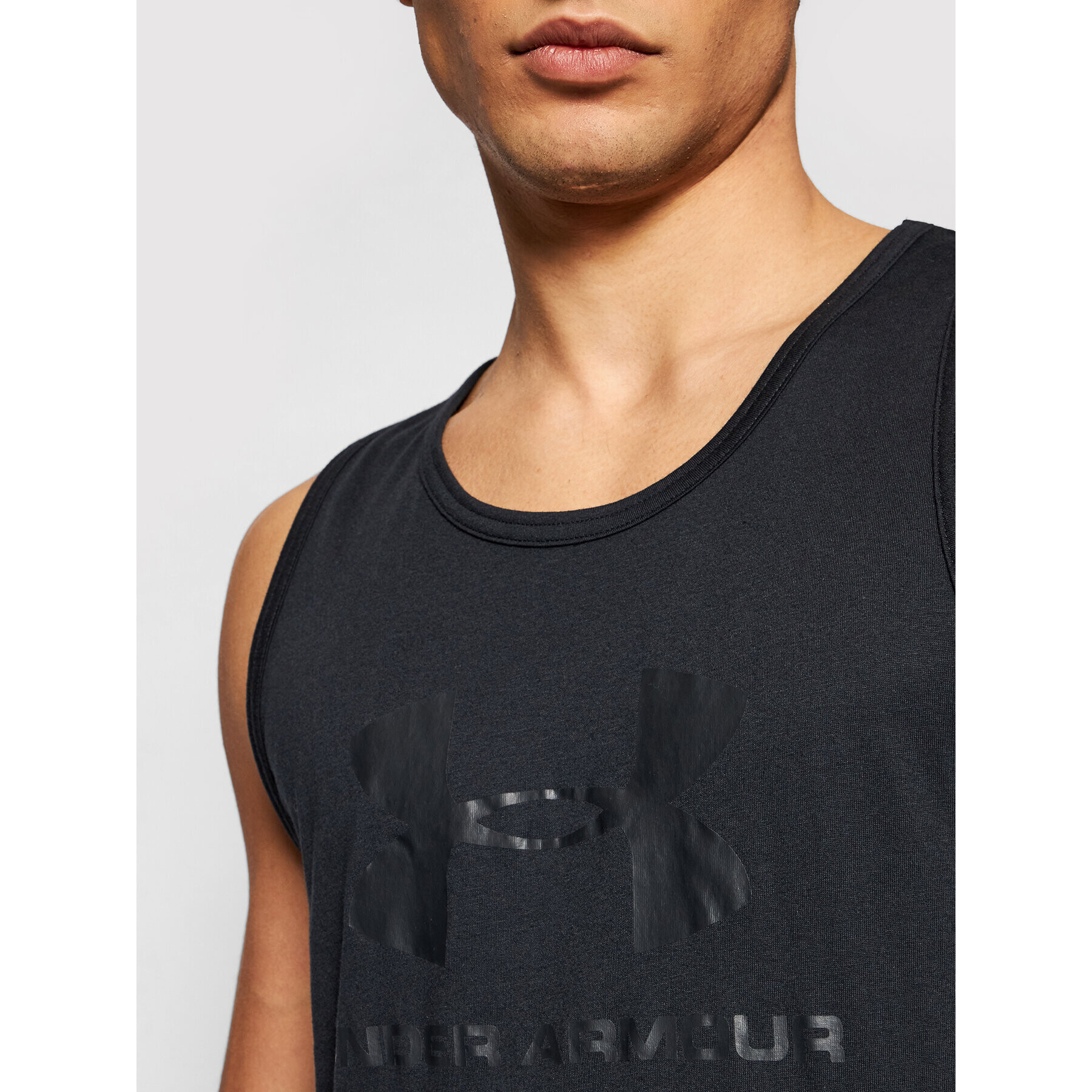 Under Armour Tank top UA Sportstyle Logo 1329589 Negru Regular Fit - Pled.ro