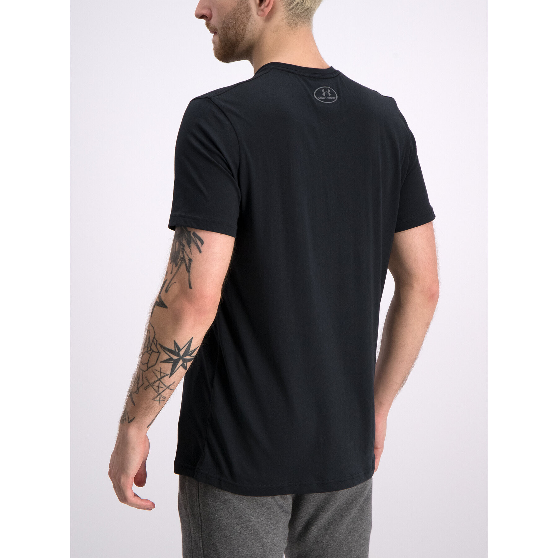 Under Armour Tricou 1326799 Negru Loose Fit - Pled.ro