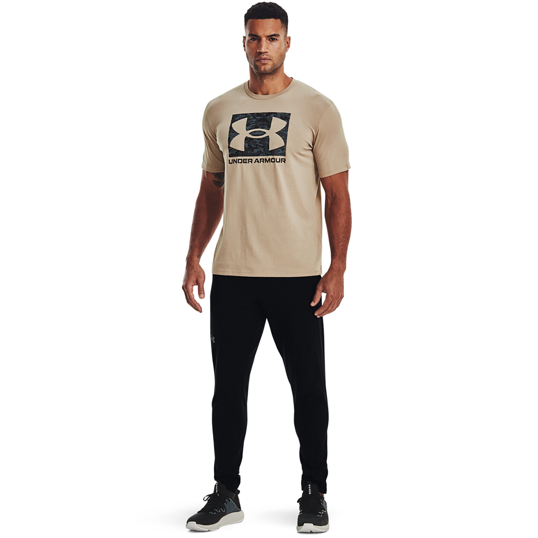 Under Armour Tricou UA ABC CAMO BOXED LOGO SS 1361673 Bej Regular Fit - Pled.ro