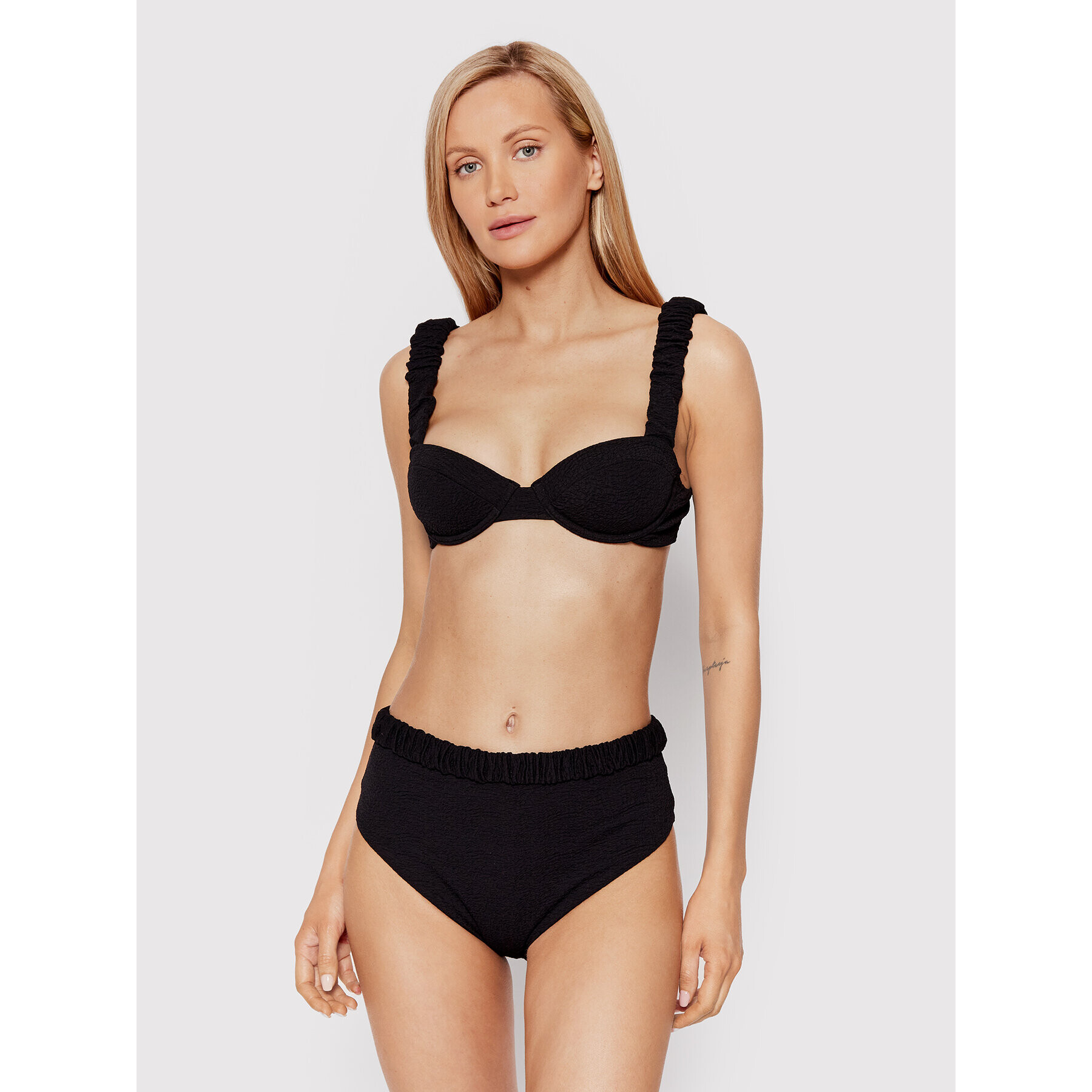 Undress Code Bikini partea de sus Capri Sun 367 Negru - Pled.ro