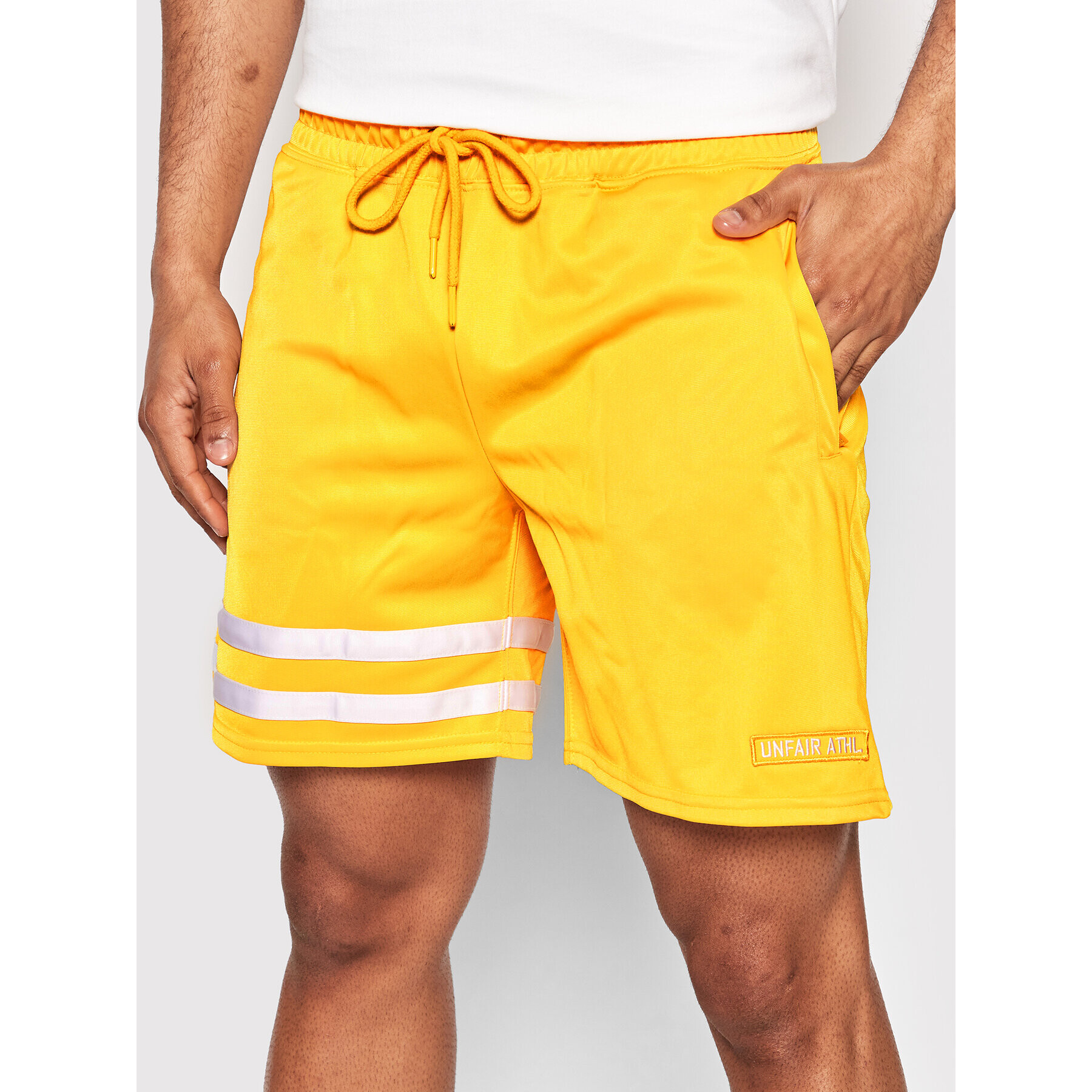 Unfair Athletics Pantaloni scurți sport UNFR22-086 Galben Regular Fit - Pled.ro