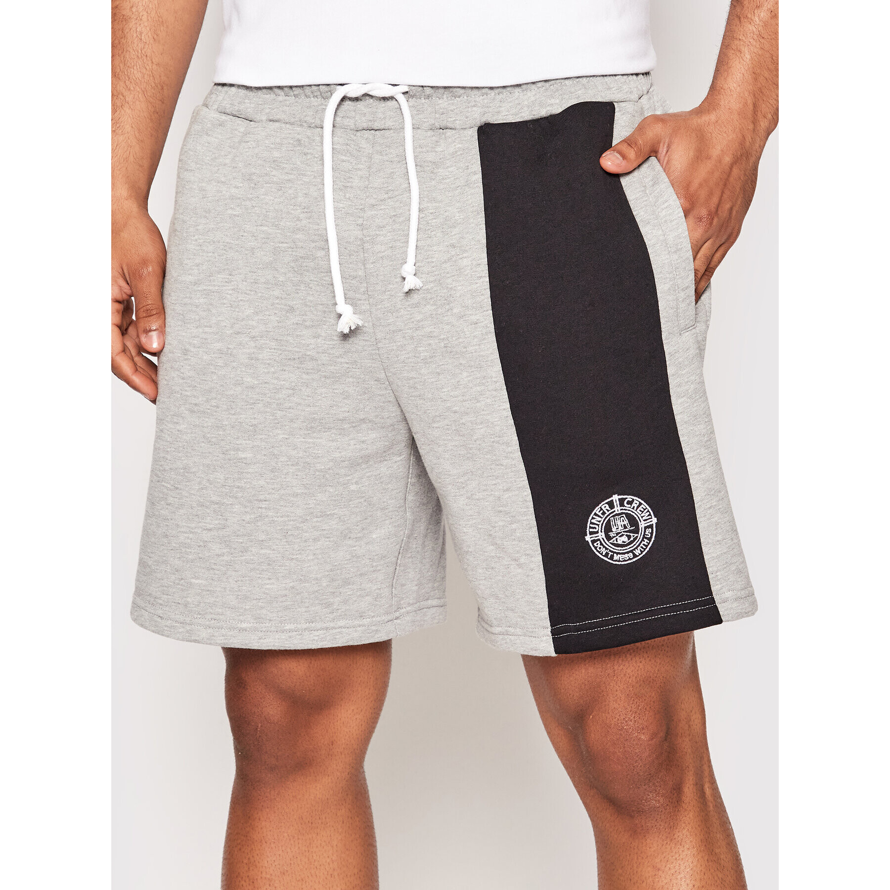 Unfair Athletics Pantaloni scurți sport UNFR22-090 Gri Regular Fit - Pled.ro