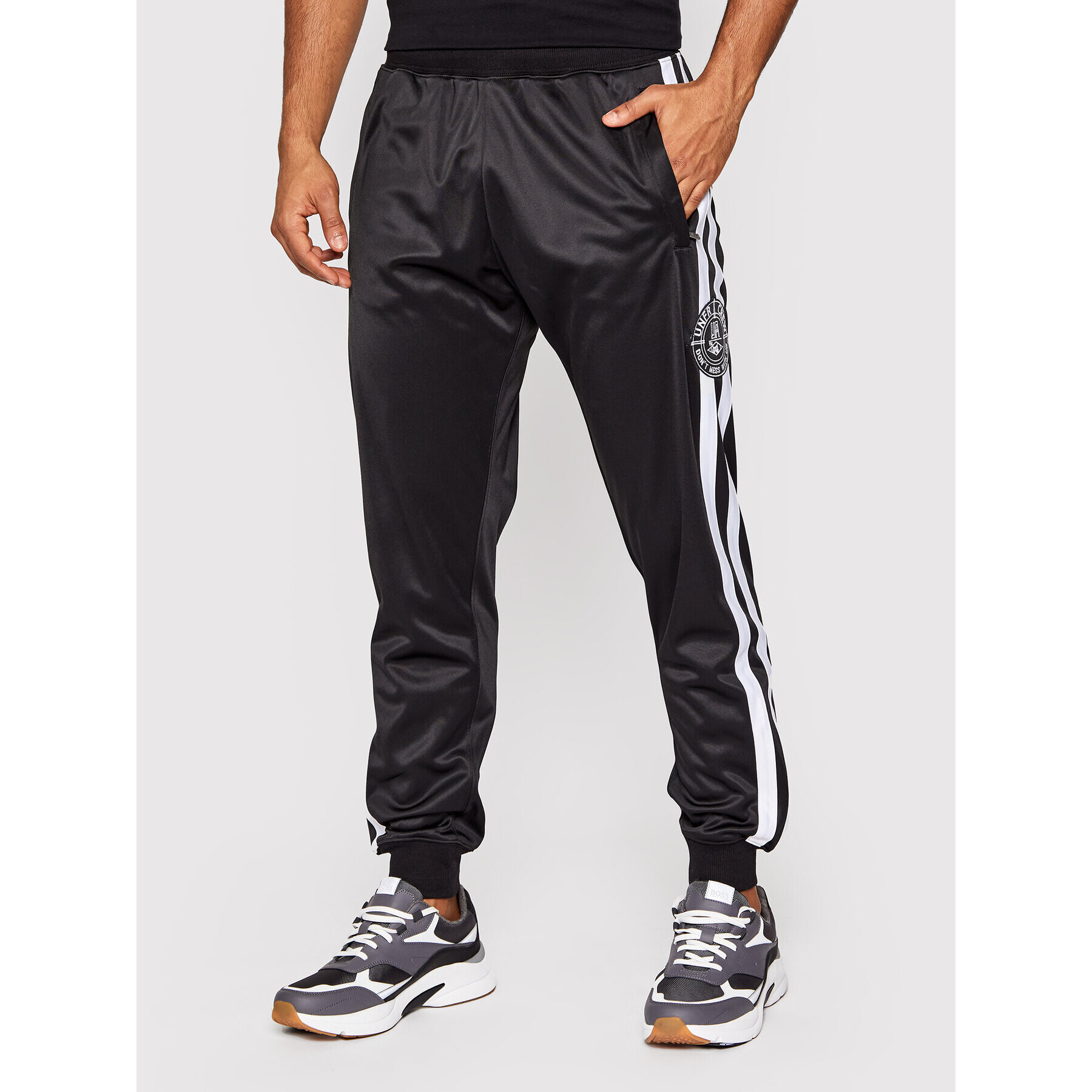 Unfair Athletics Pantaloni trening UNFR21-167 Negru Regular Fit - Pled.ro