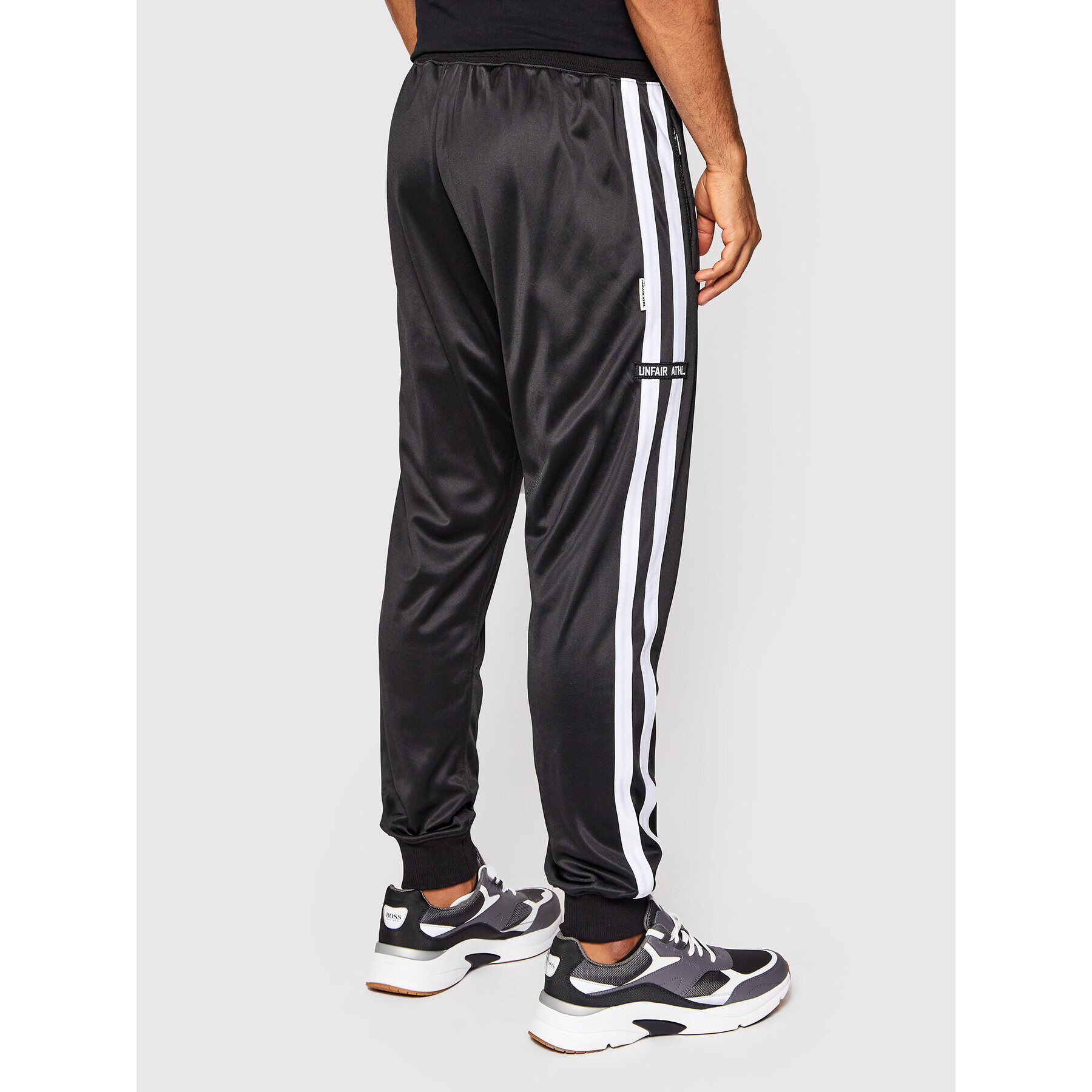 Unfair Athletics Pantaloni trening UNFR21-167 Negru Regular Fit - Pled.ro