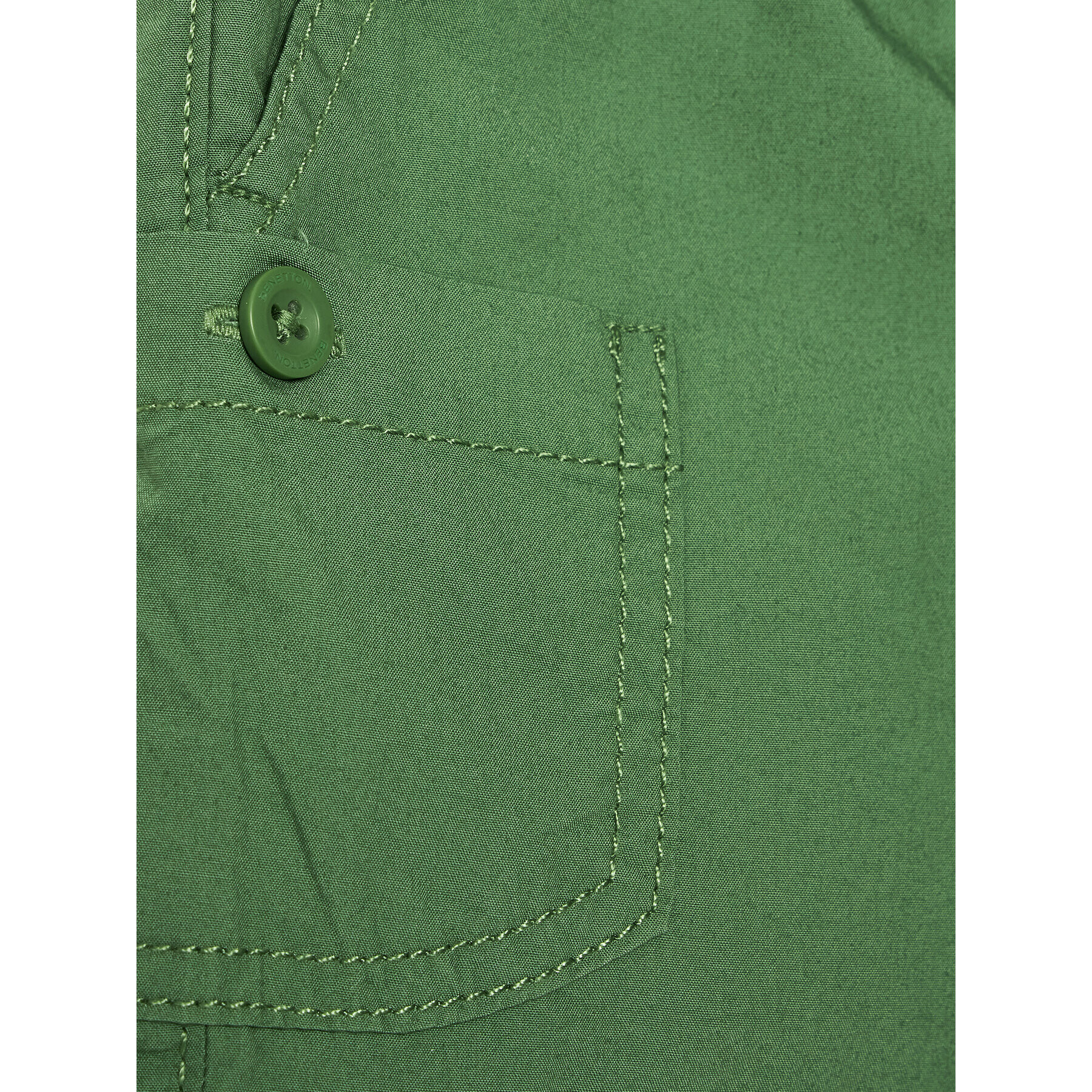 United Colors Of Benetton Pantalon scurți din material 4AC7G900I Verde Regular Fit - Pled.ro