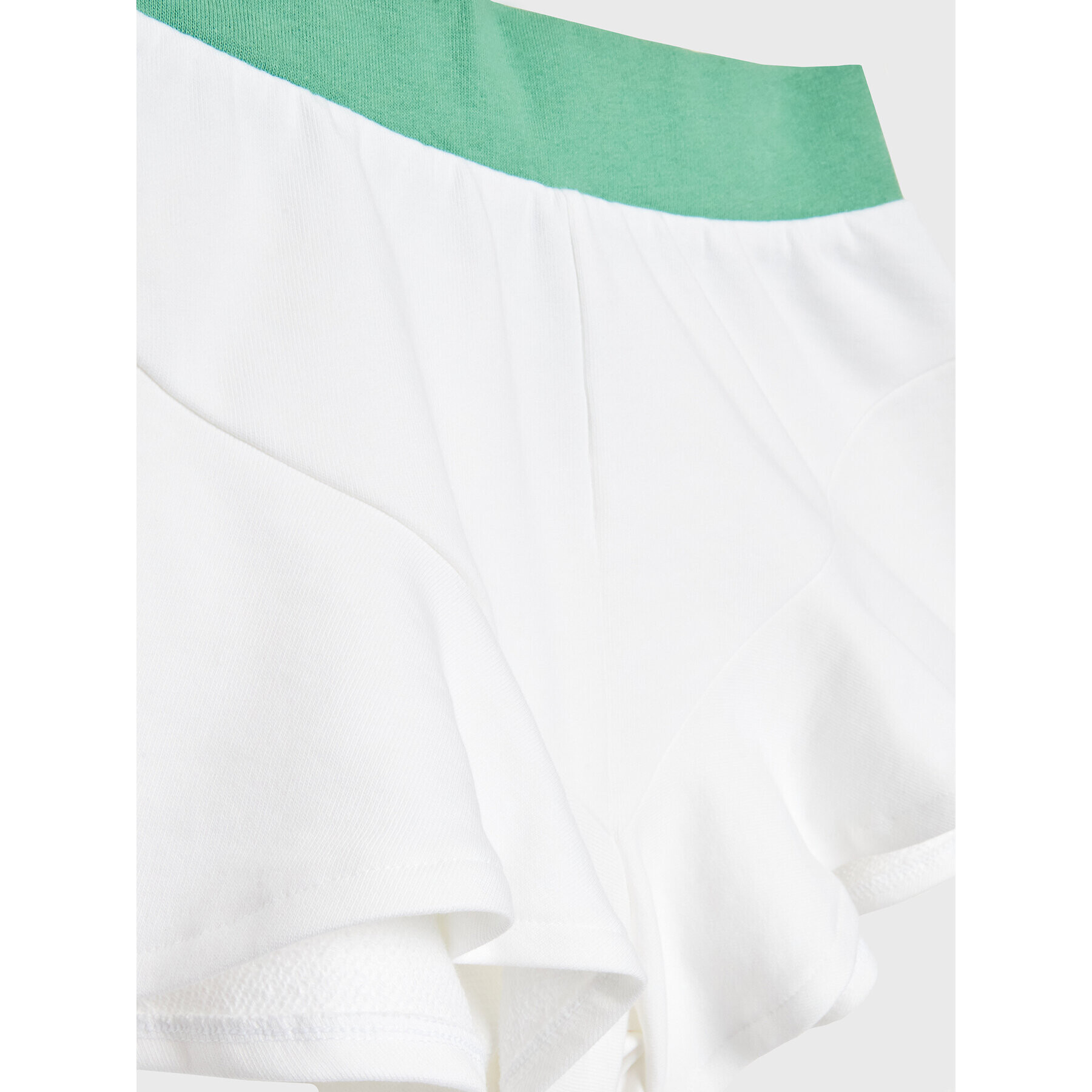 United Colors Of Benetton Pantaloni scurți sport 39W3C901Q Alb Regular Fit - Pled.ro