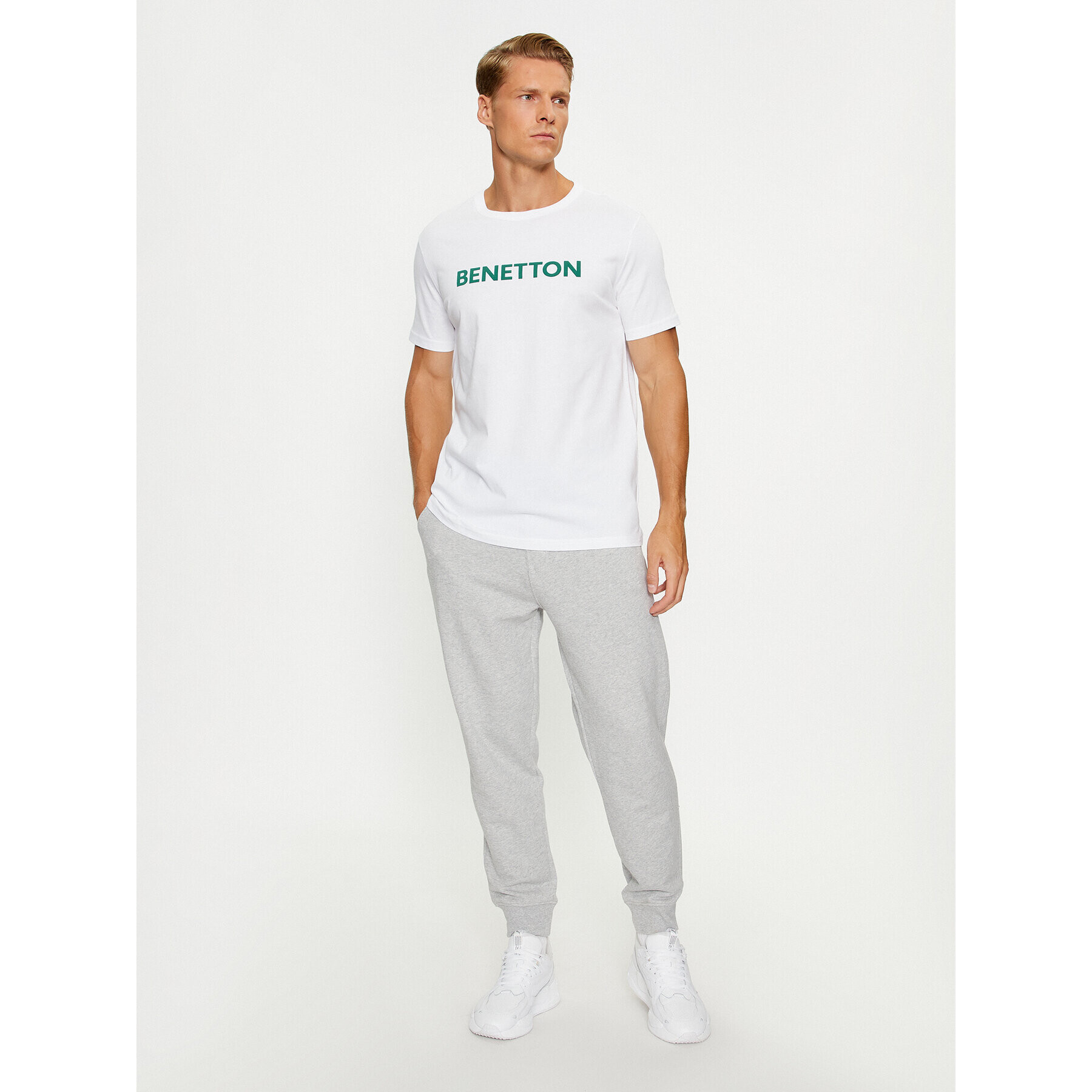 United Colors Of Benetton Pantaloni trening 3J68UF00K Gri Regular Fit - Pled.ro