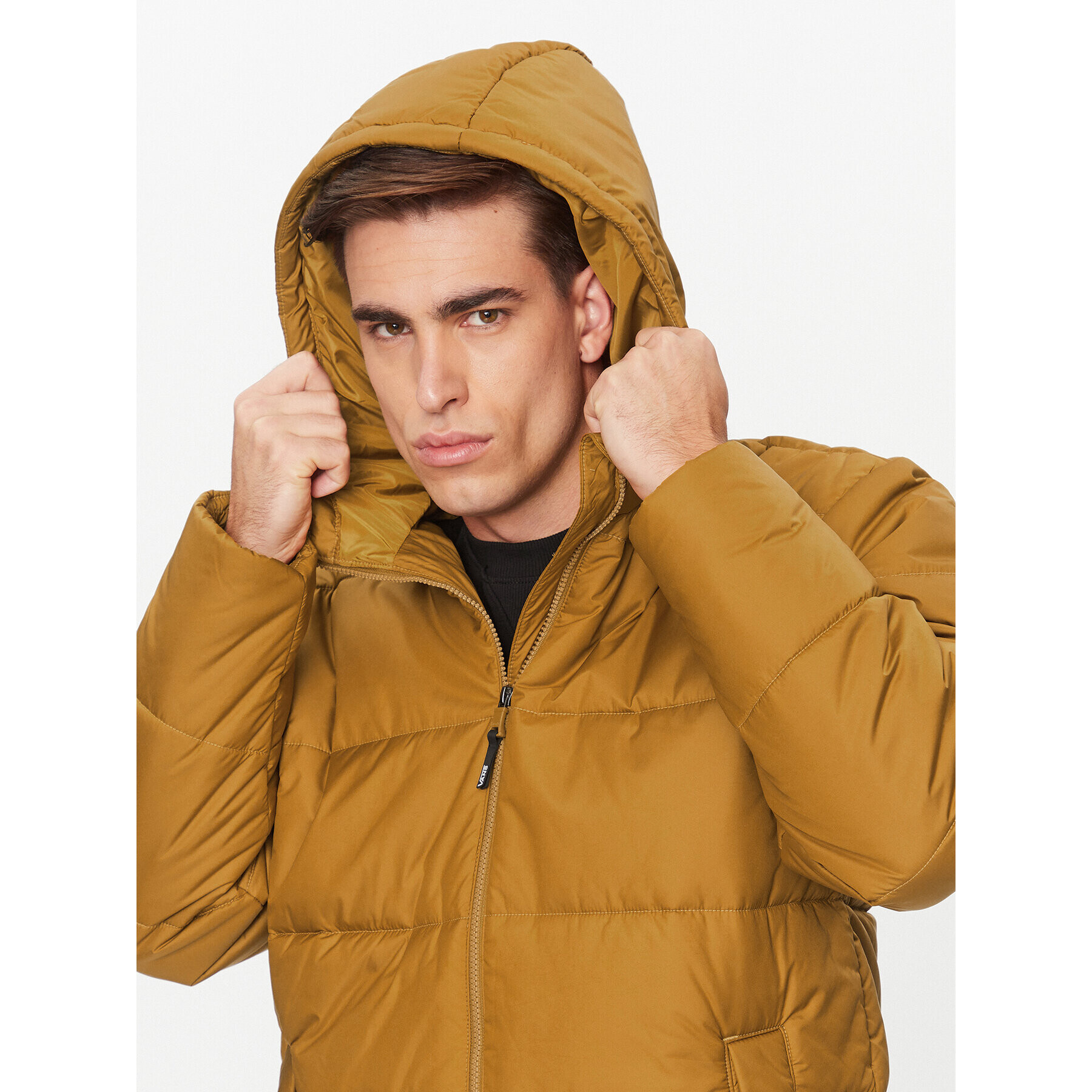 Vans Geacă din puf Norris Mte 1 Puffer Jacket VN0008GB Maro Regular Fit - Pled.ro