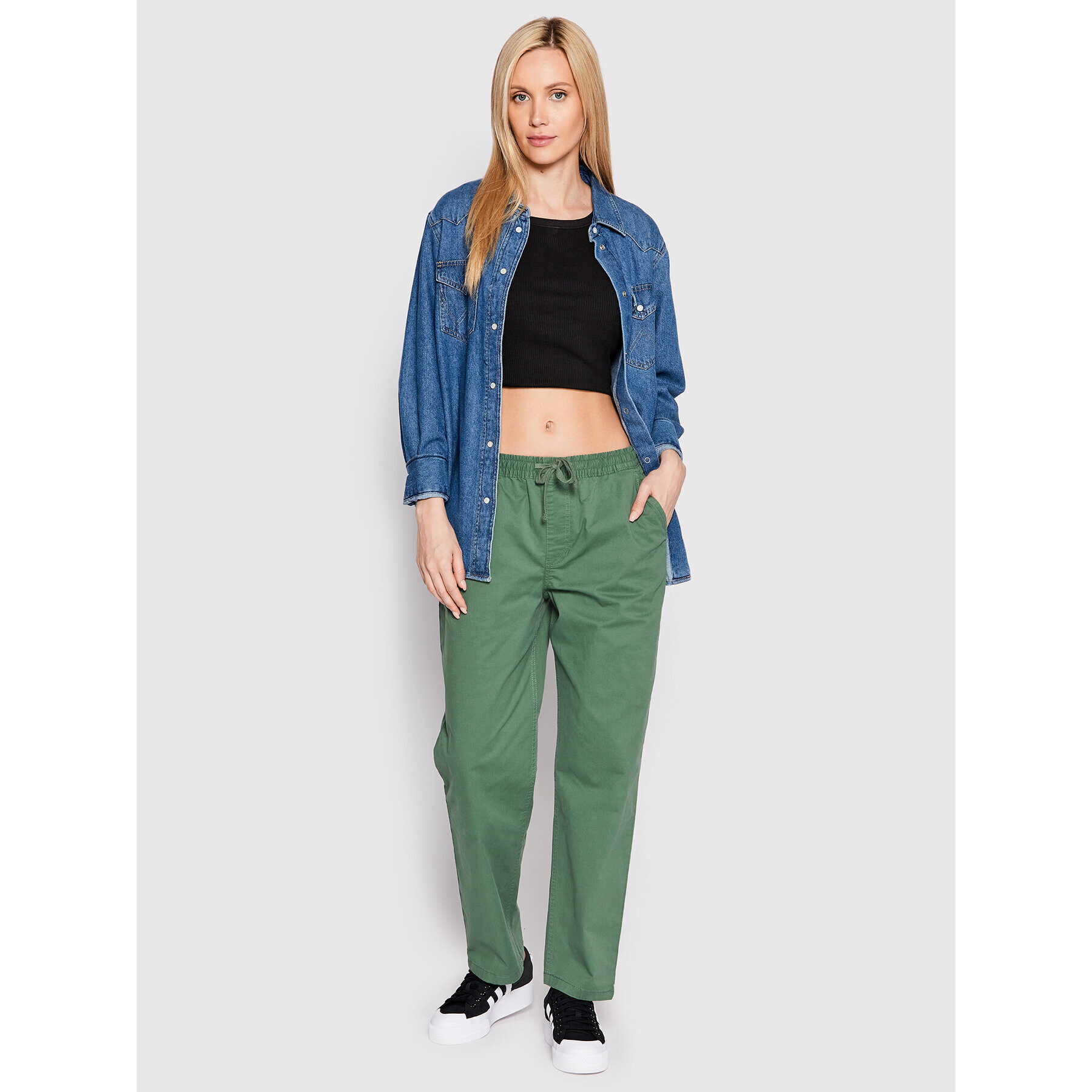 Vans Pantaloni din material Range VN0A7RMP Verde Relaxed Fit - Pled.ro