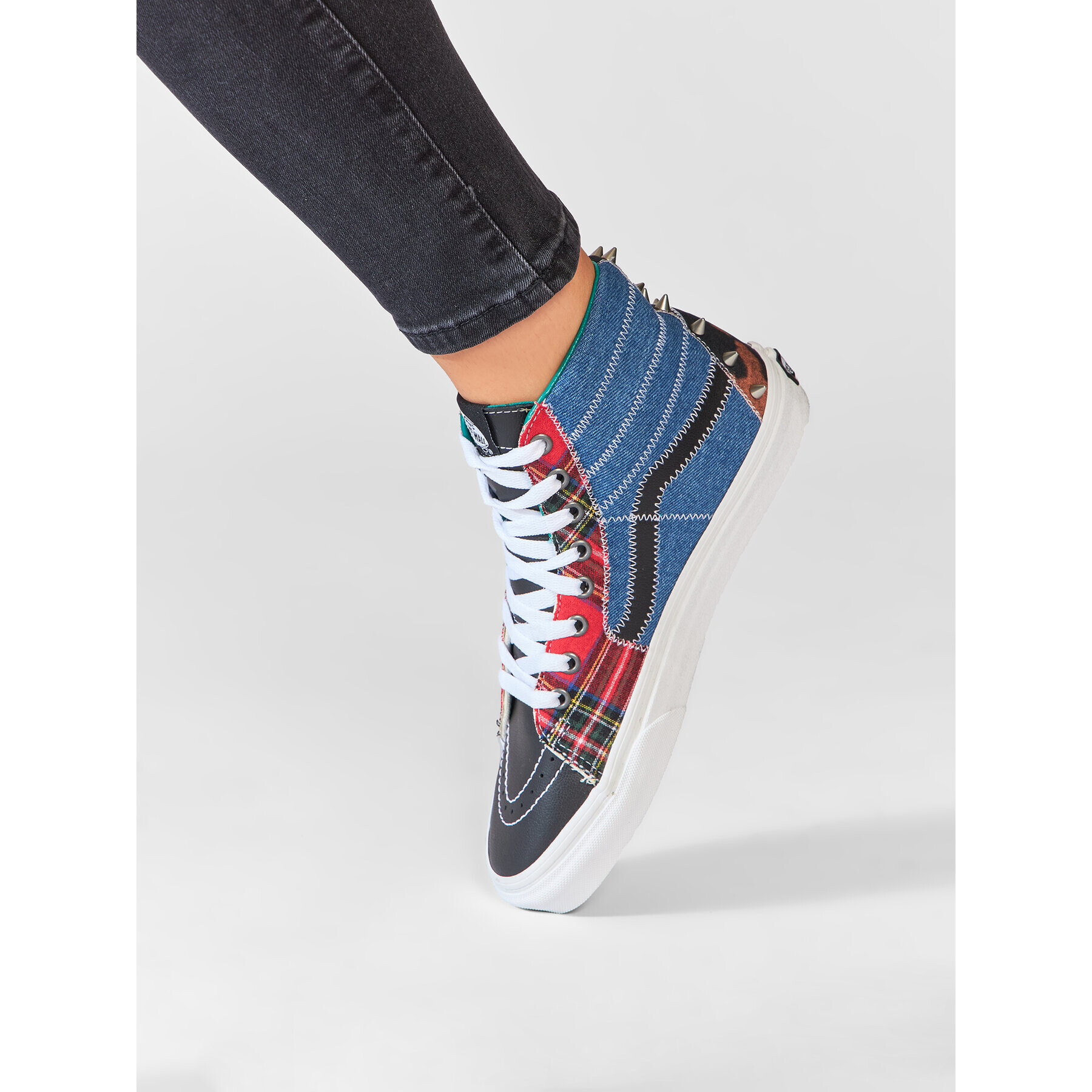 Vans Sneakers Sk8-Hi VN0A32QG9GB1 Colorat - Pled.ro