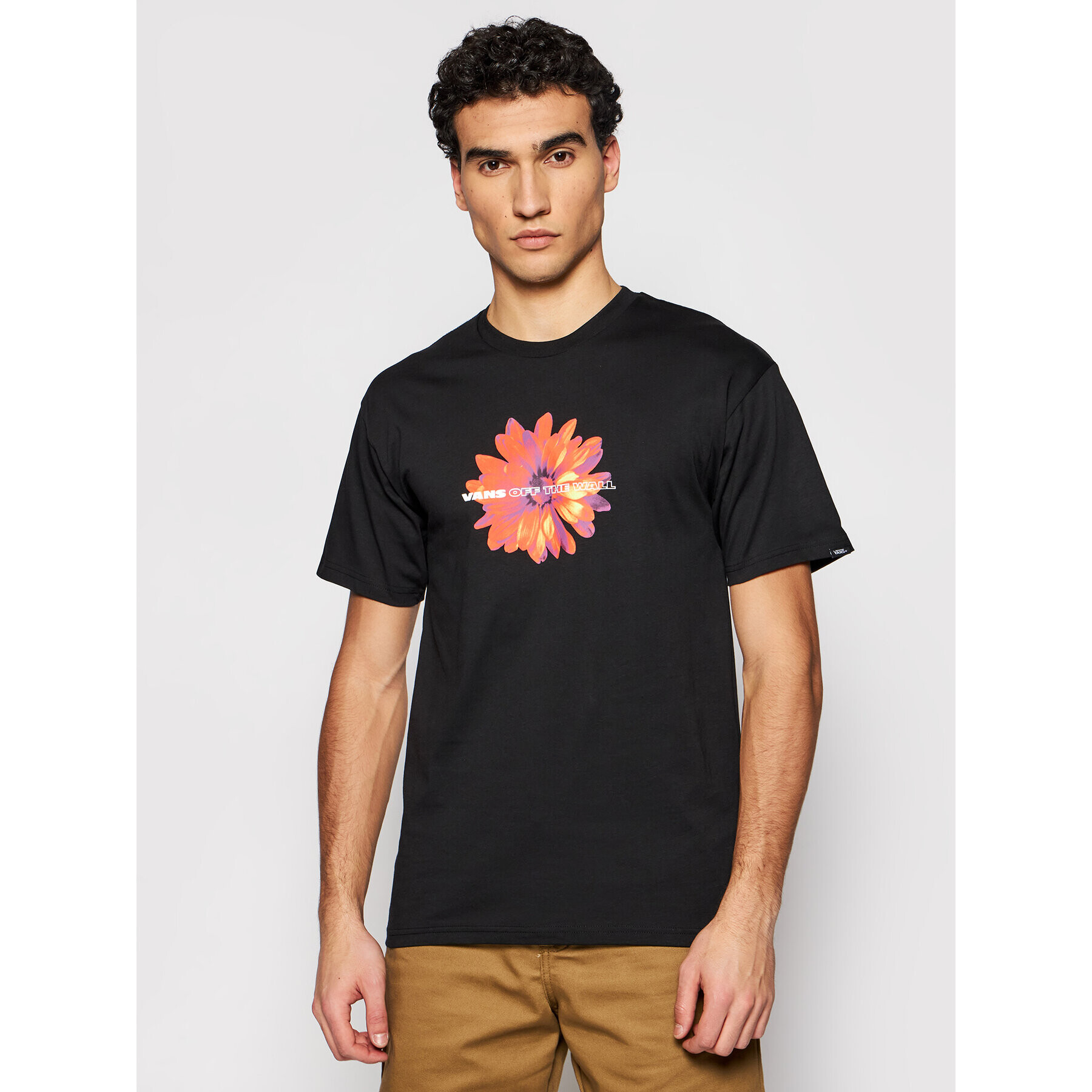 Vans Tricou Blooming VN0A54CF Negru Classic Fit - Pled.ro