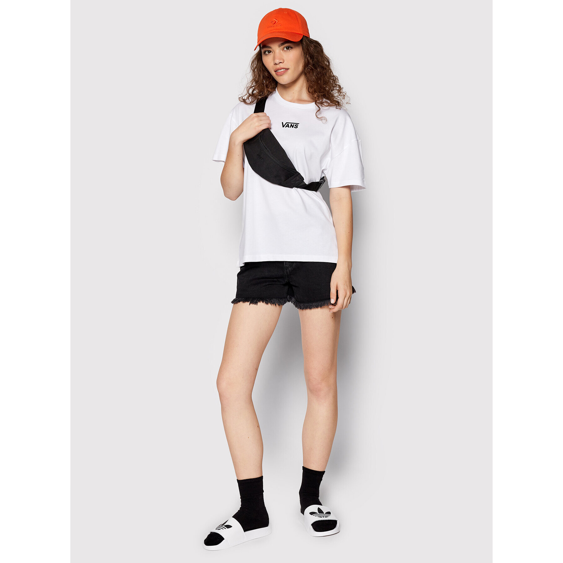 Vans Tricou Flying V VN0A7YUT Alb Oversize - Pled.ro