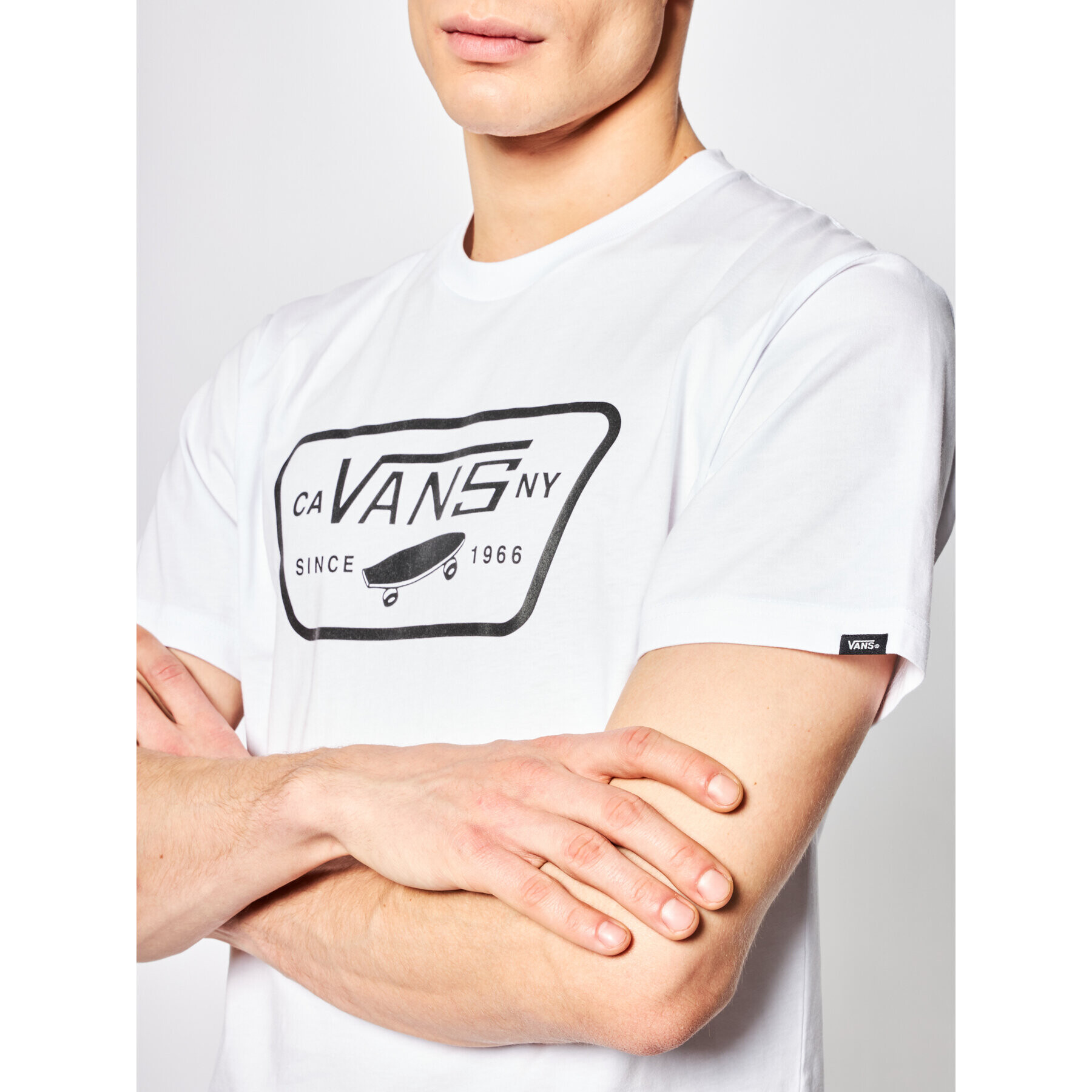 Vans Tricou Full Patch VN000QN8YB21 Alb Classic Fit - Pled.ro