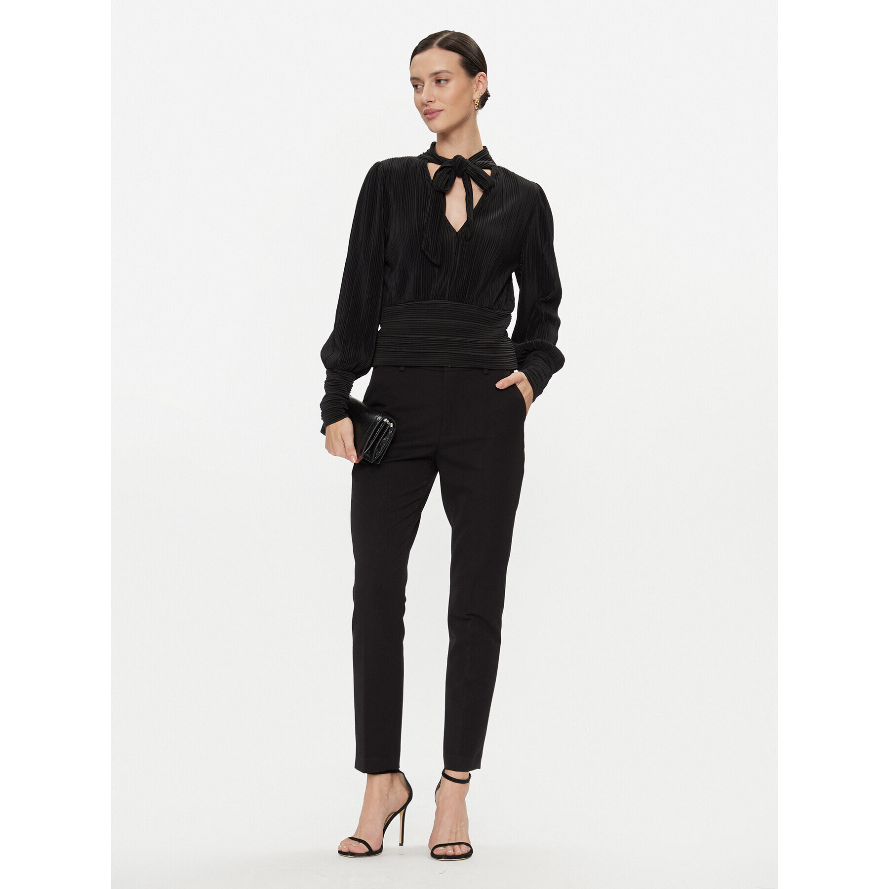 Vero Moda Bluză 10295544 Negru Regular Fit - Pled.ro