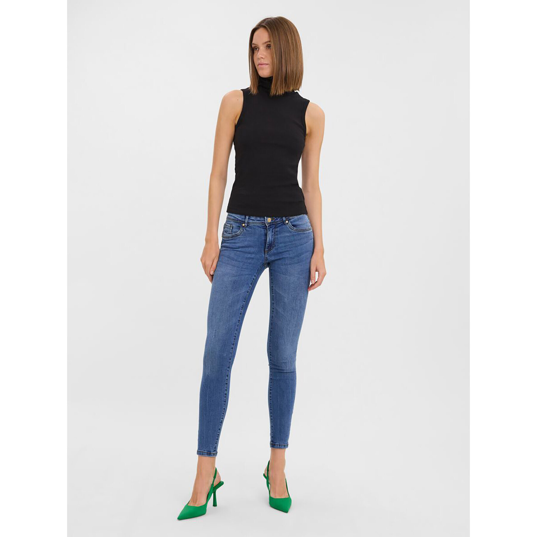 Vero Moda Bluză cu gât Vita 10271194 Negru Slim Fit - Pled.ro