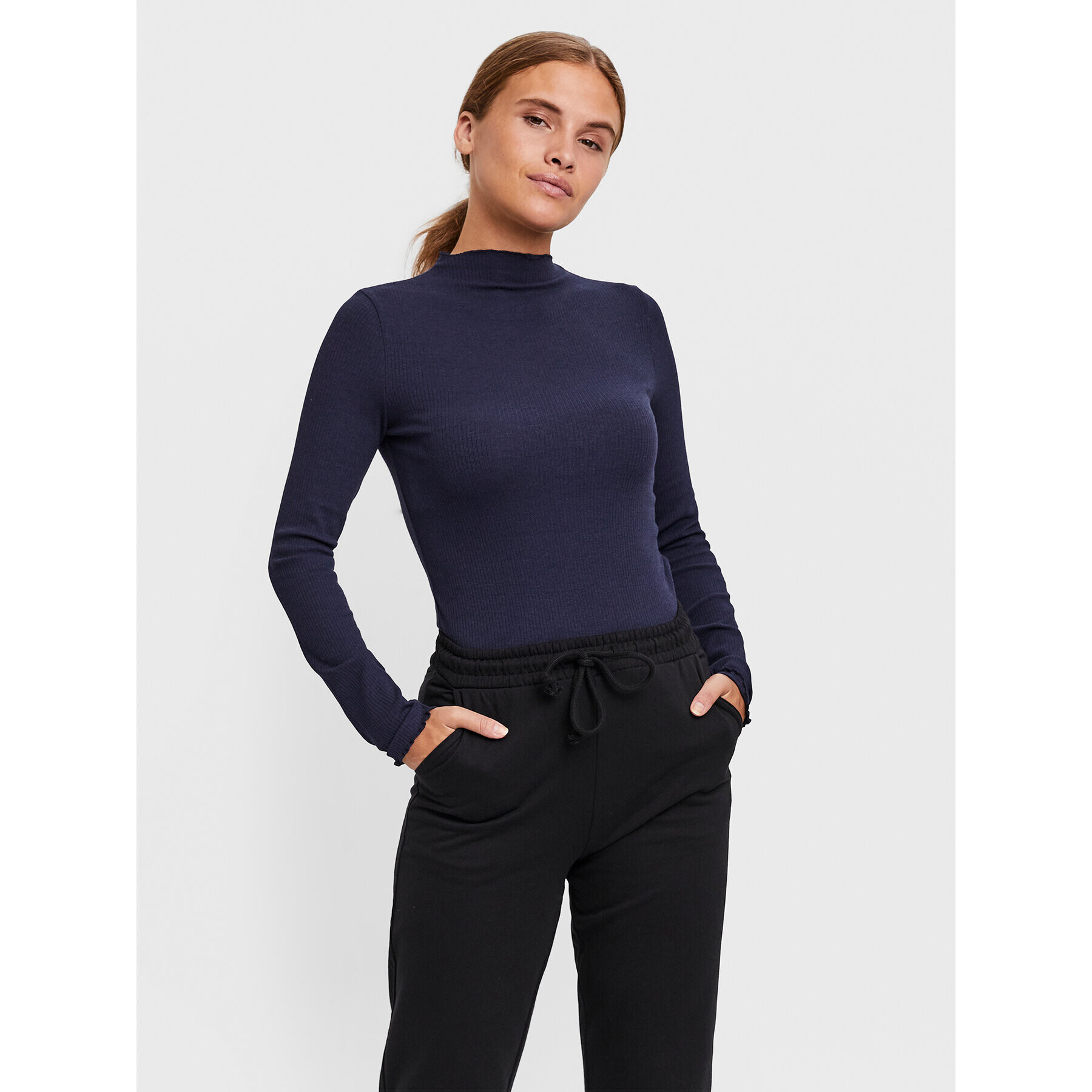 Vero Moda Bluză Vio 10259206 Bleumarin Slim Fit - Pled.ro