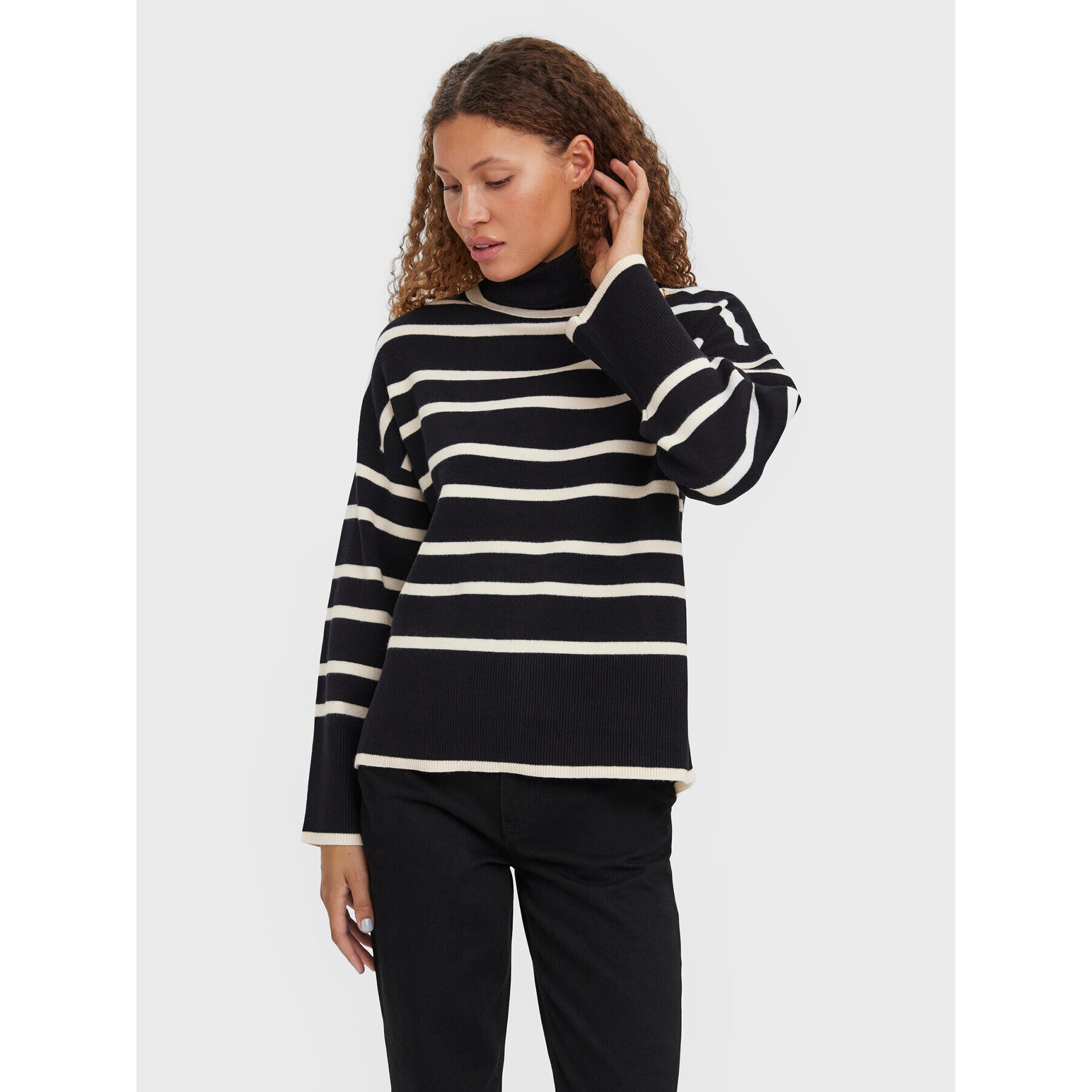 Vero Moda Bluză cu gât Saba 10272469 Negru Relaxed Fit - Pled.ro