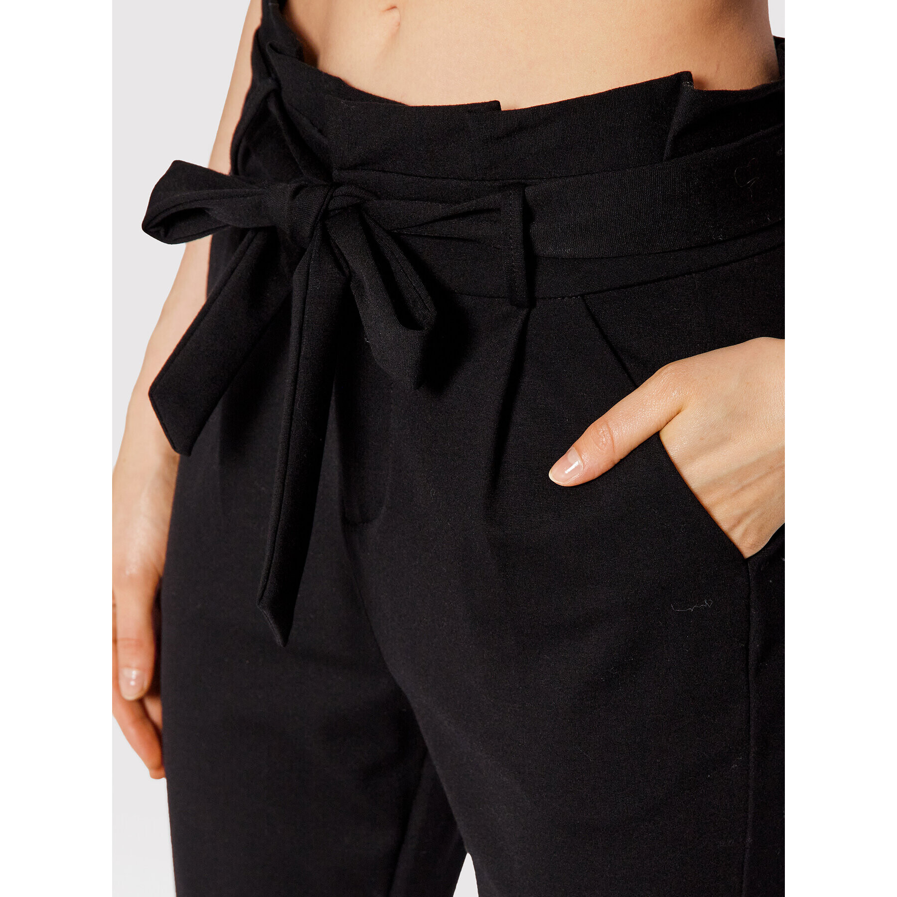 Vero Moda Pantaloni din material Eva 10205932 Negru Relaxed Fit - Pled.ro