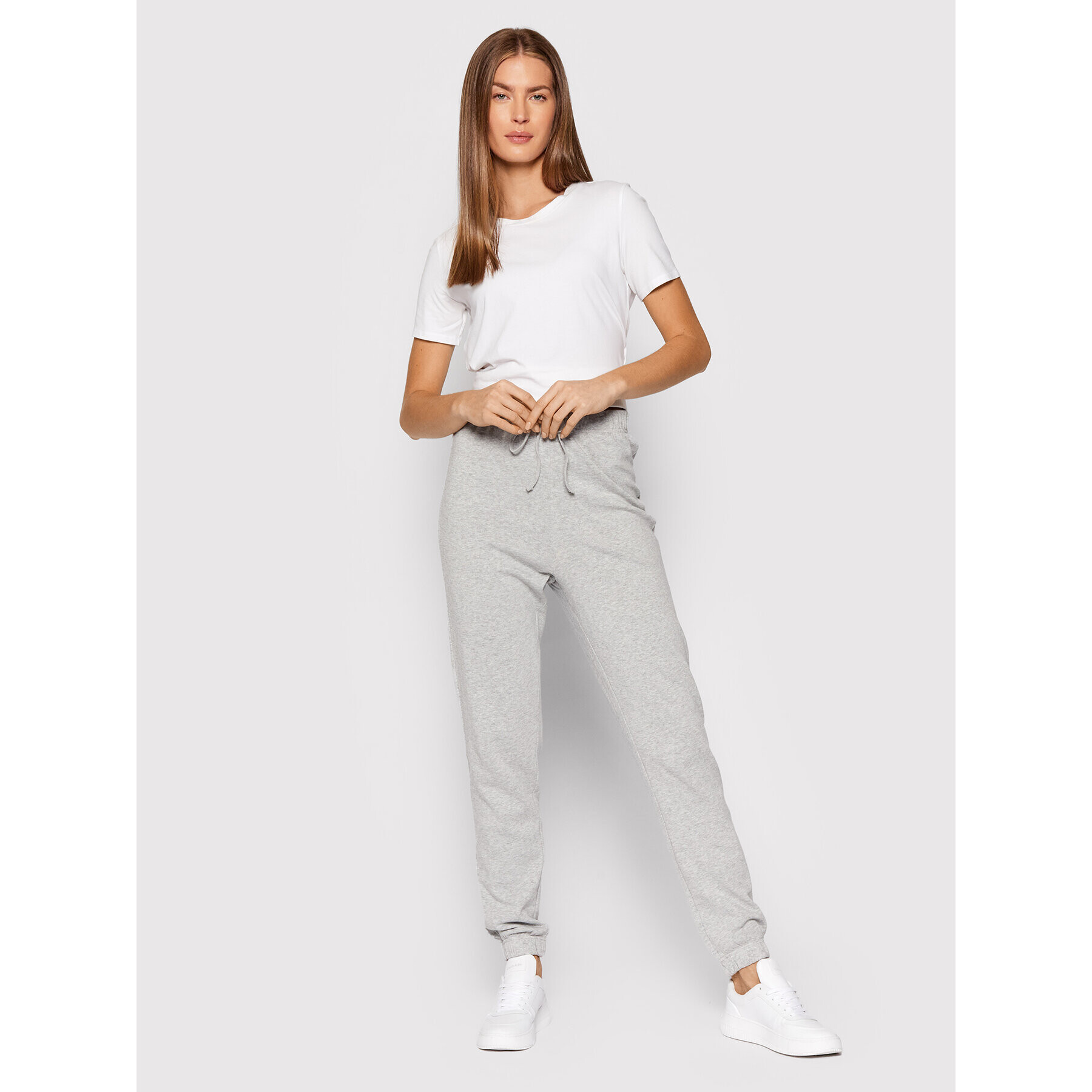 Vero Moda Pantaloni trening Chicago 10262912 Gri Regular Fit - Pled.ro