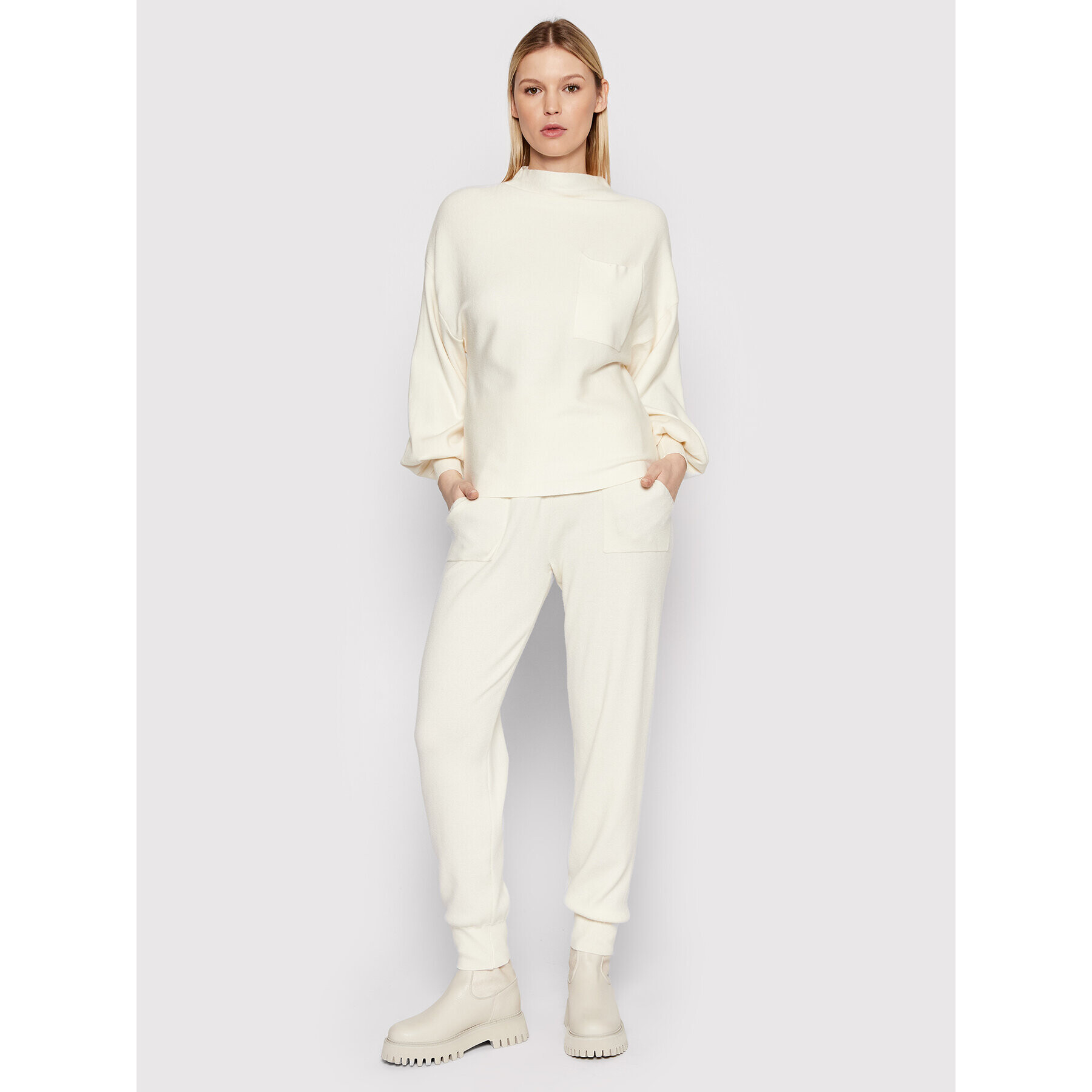 Vero Moda Pantaloni tricotați Nancy 10260593 Écru Regular Fit - Pled.ro