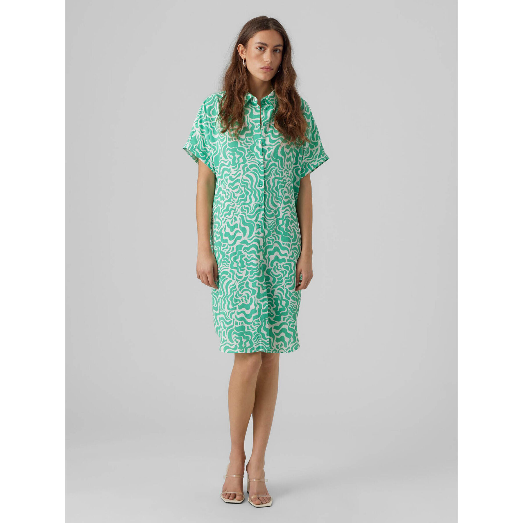 Vero Moda Rochie tip cămașă Frida 10288283 Verde Loose Fit - Pled.ro