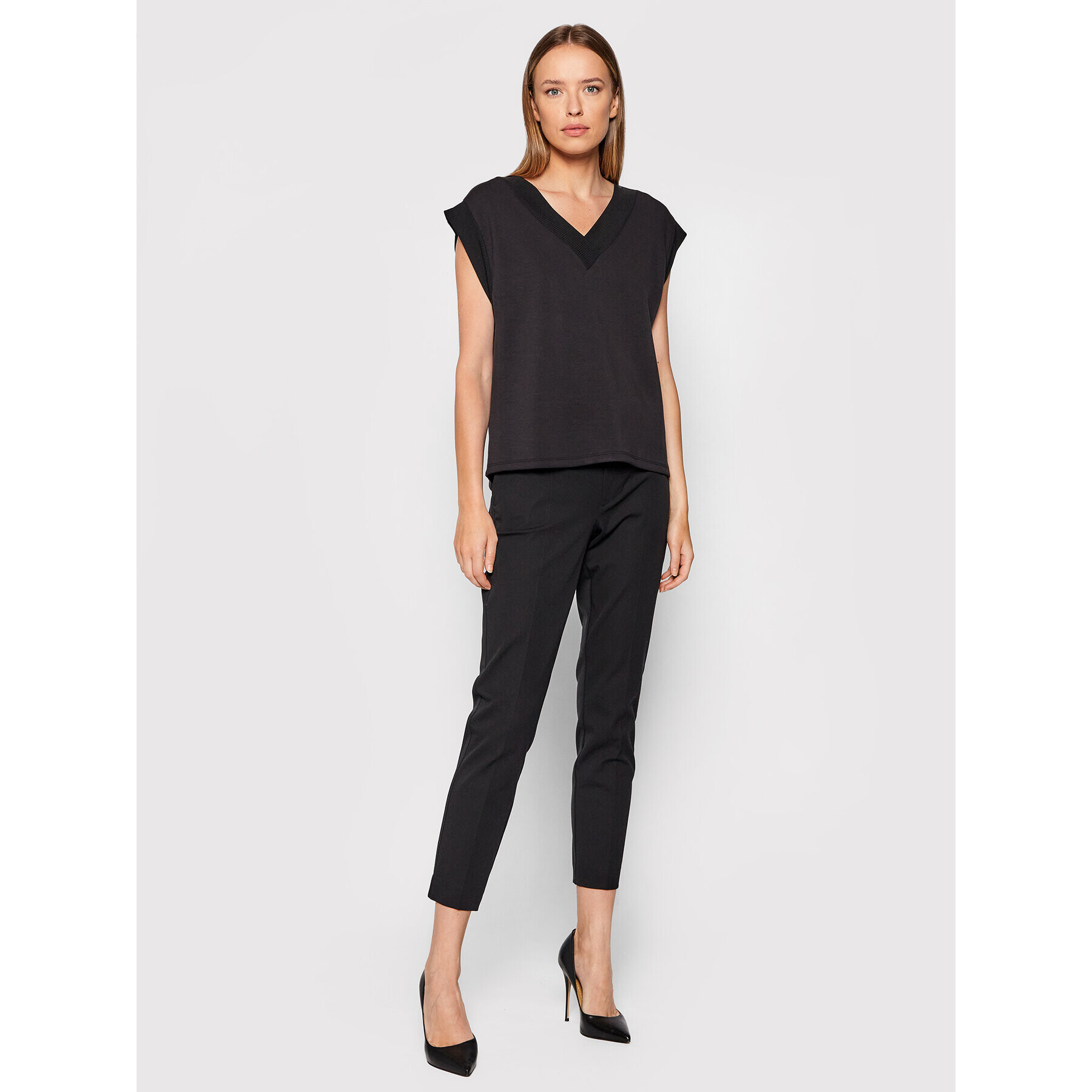 Vero Moda Tricou Silky 10257332 Negru Regular Fit - Pled.ro