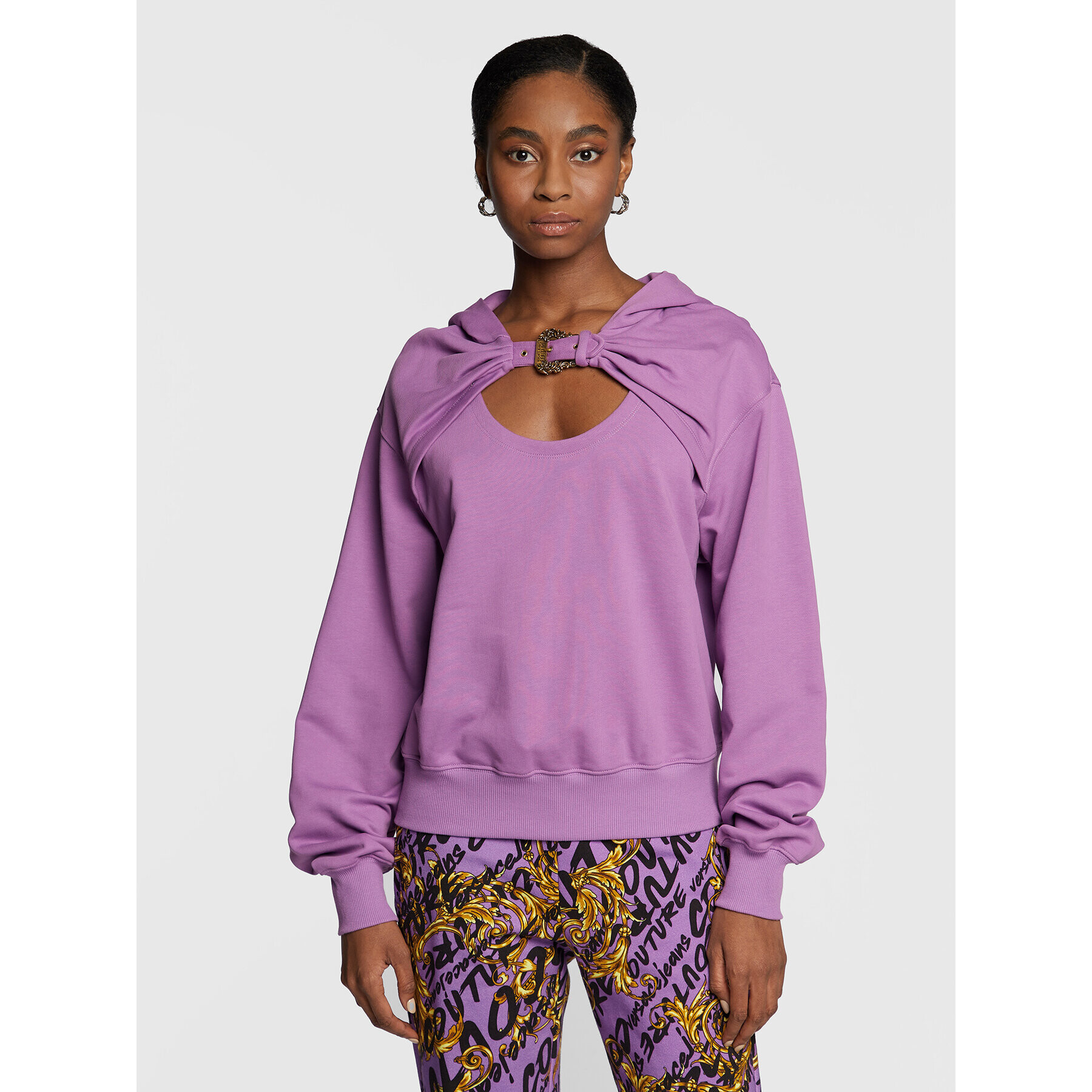 Versace Jeans Couture Bluză Basic 73HAI312 Violet Relaxed Fit - Pled.ro