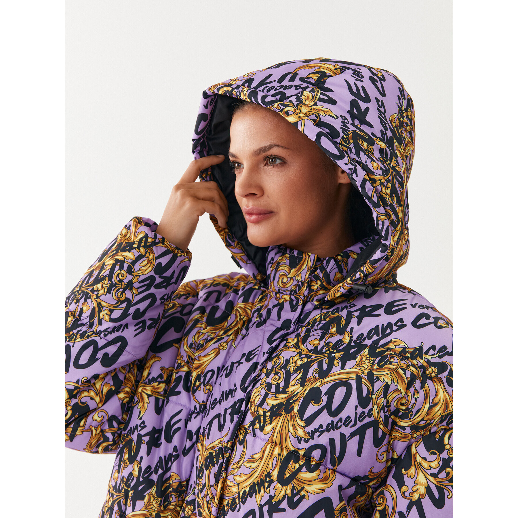 Versace Jeans Couture Geacă de iarnă 73HAT400 Violet Oversize - Pled.ro