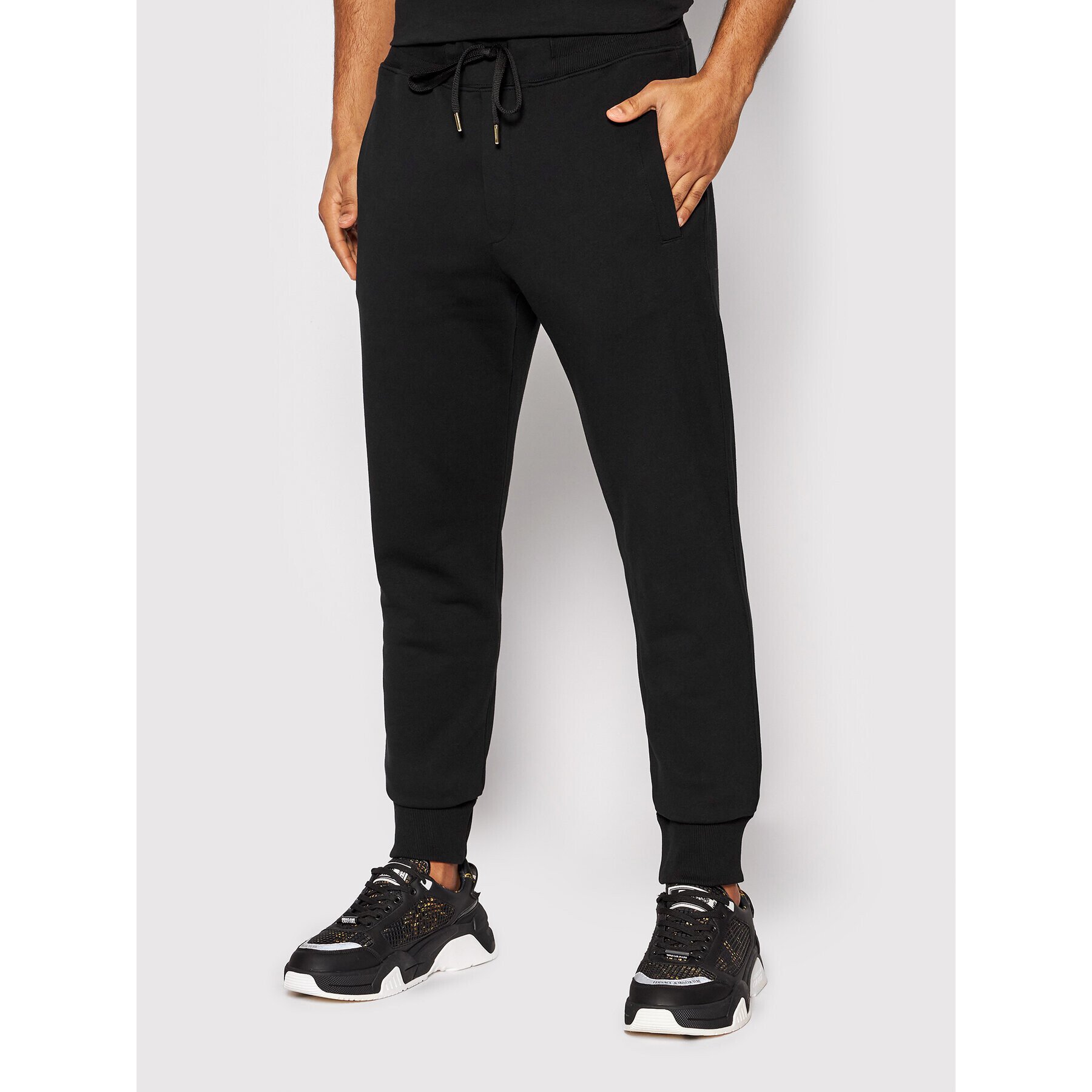 Versace Jeans Couture Pantaloni trening Logo Thick Foil 72GAAT01 Negru Regular Fit - Pled.ro