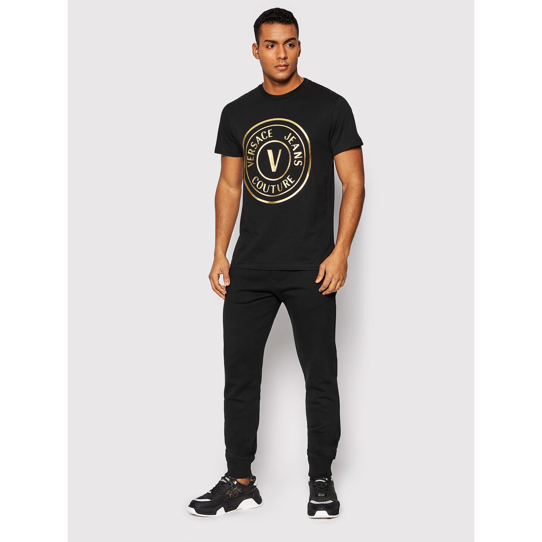 Versace Jeans Couture Pantaloni trening Logo Thick Foil 72GAAT01 Negru Regular Fit - Pled.ro