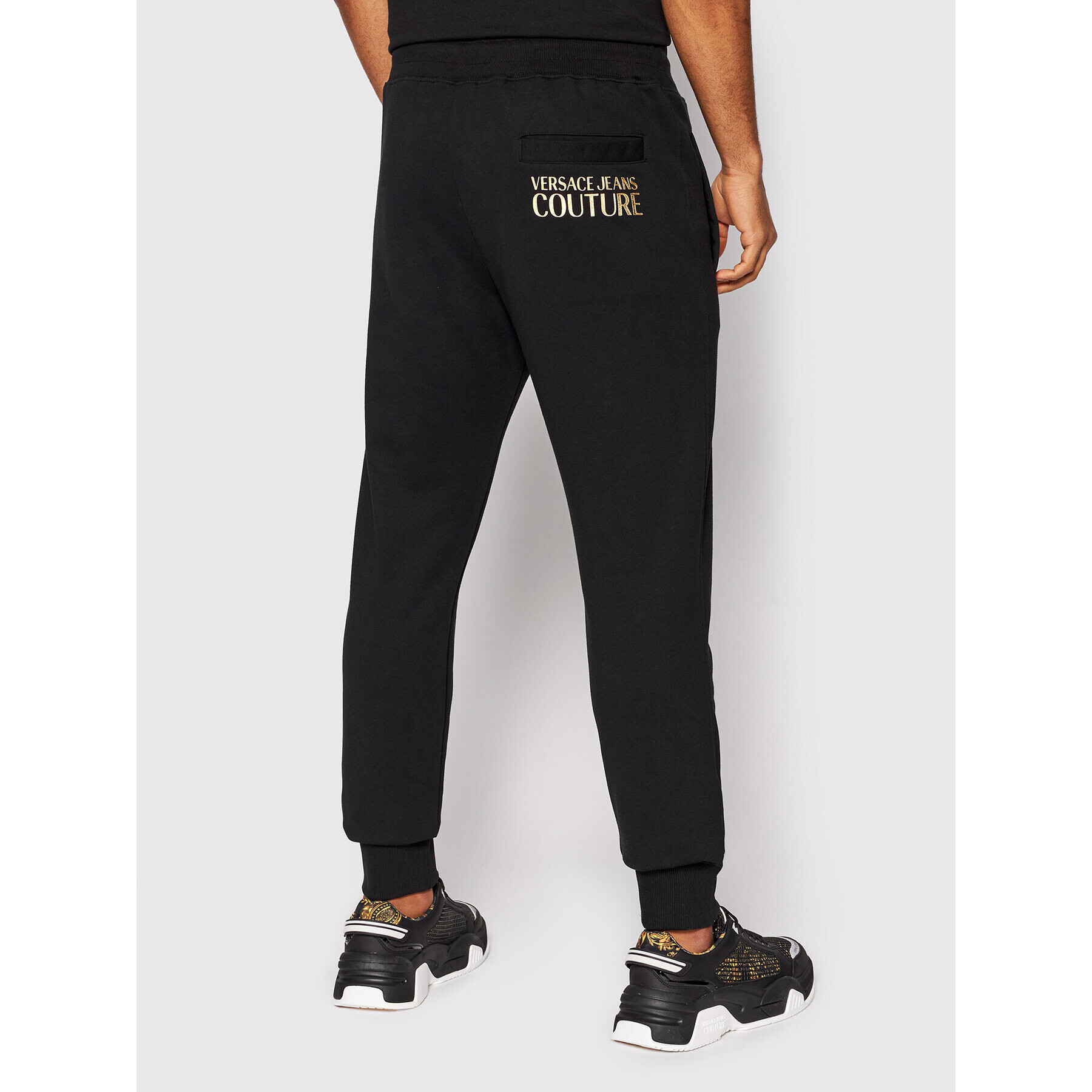 Versace Jeans Couture Pantaloni trening Logo Thick Foil 72GAAT01 Negru Regular Fit - Pled.ro