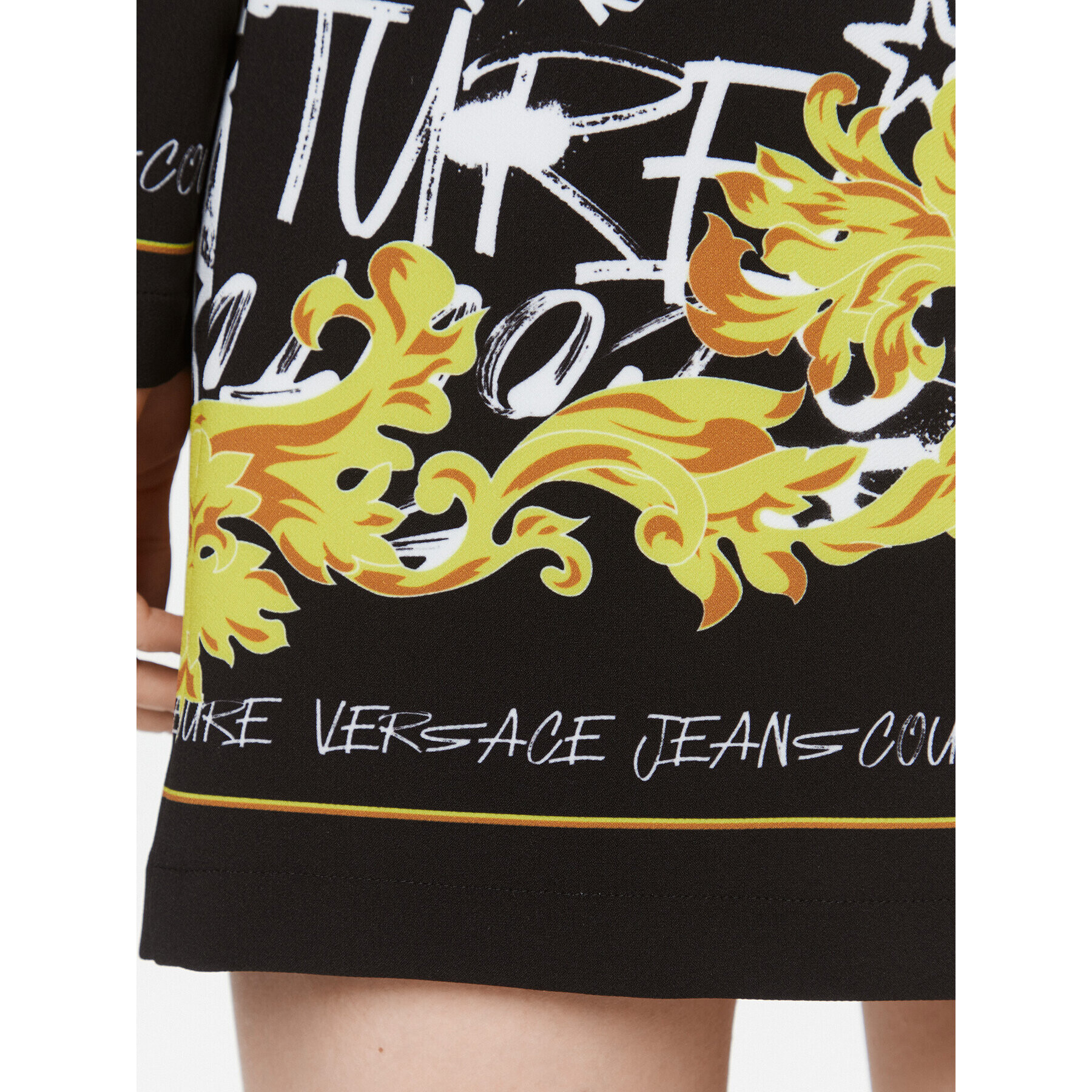 Versace Jeans Couture Rochie de zi 75HAO921 Negru Regular Fit - Pled.ro