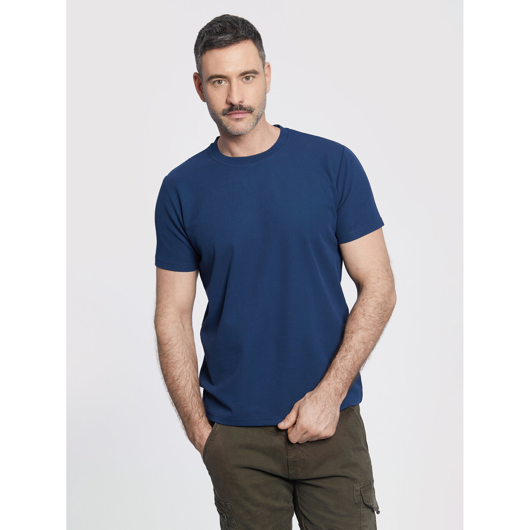 Vistula Tricou Roibin XA1051 Bleumarin Regular Fit - Pled.ro