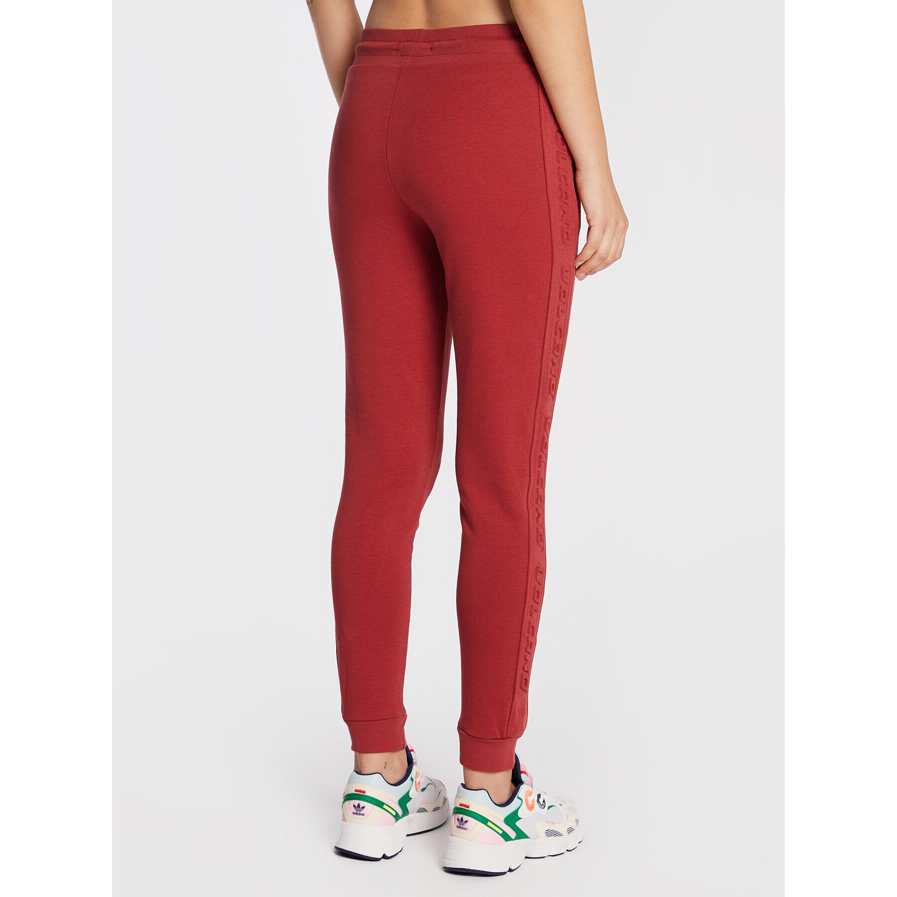 Volcano Pantaloni trening N-Figi L28127-W23 Roșu Regular Fit - Pled.ro