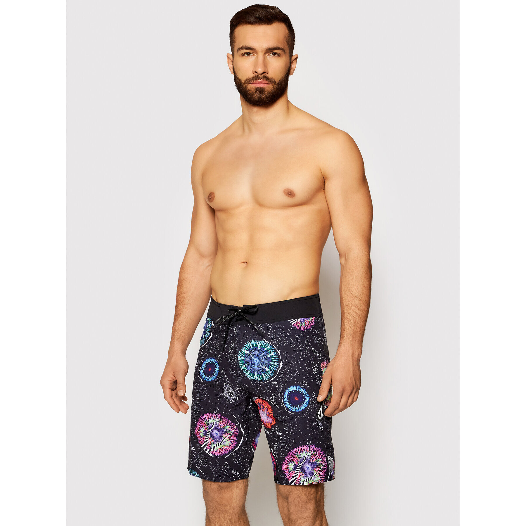 Volcom Pantaloni scurți pentru înot Coral Morph 20 A0812107 Negru Regular Fit - Pled.ro