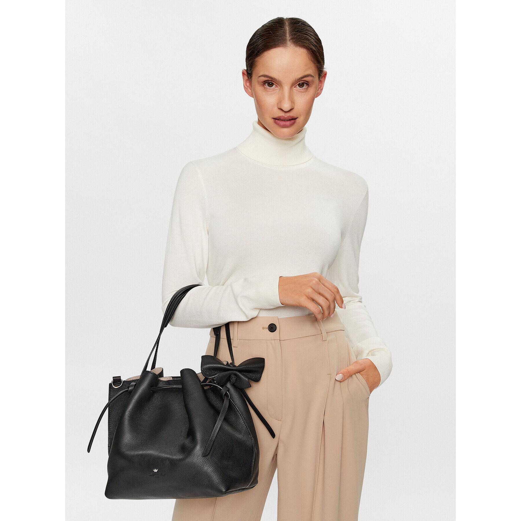 Weekend Max Mara Geantă Savio 2355110832 Negru - Pled.ro