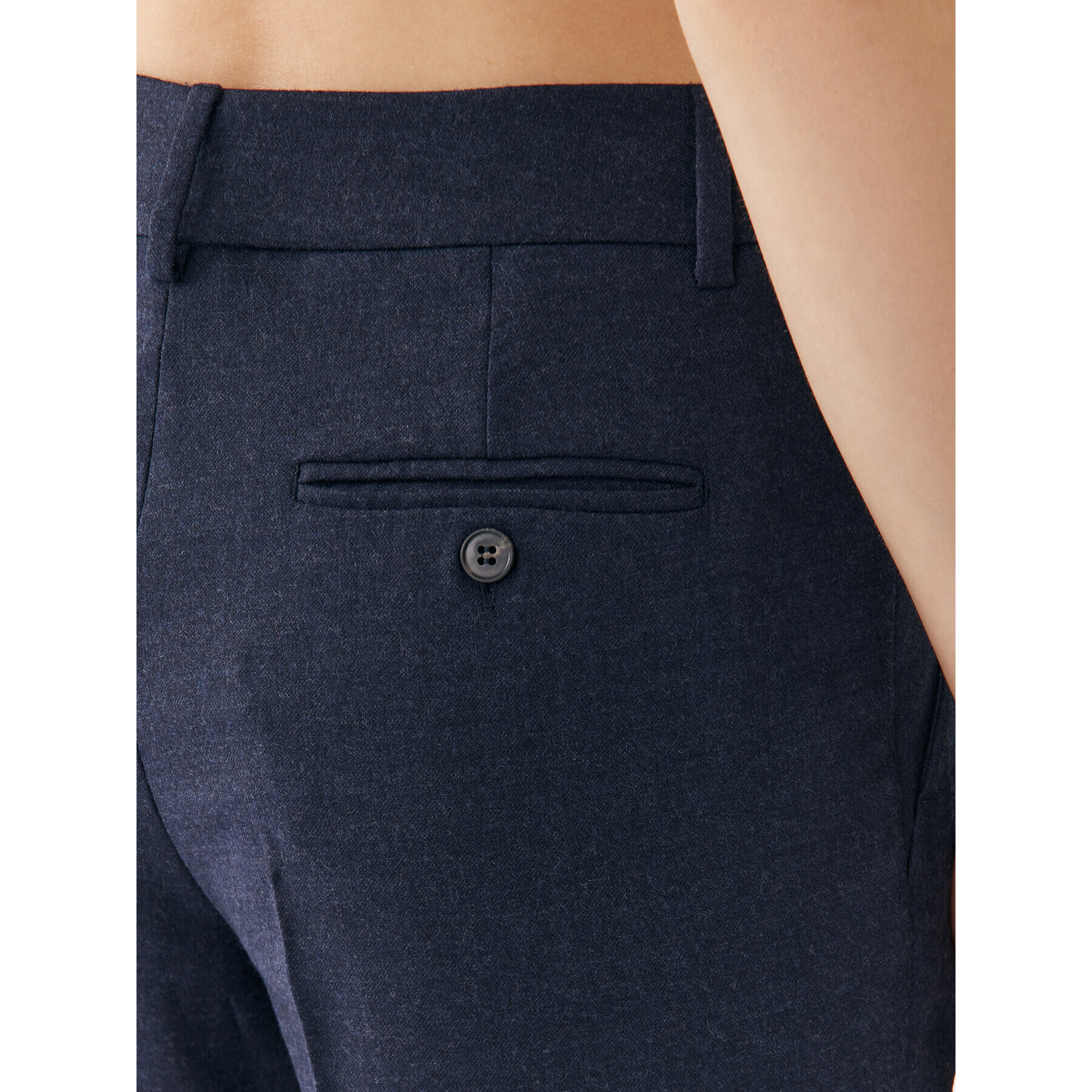 Weekend Max Mara Pantaloni din material Freccia 2351361133 Bleumarin Slim Fit - Pled.ro