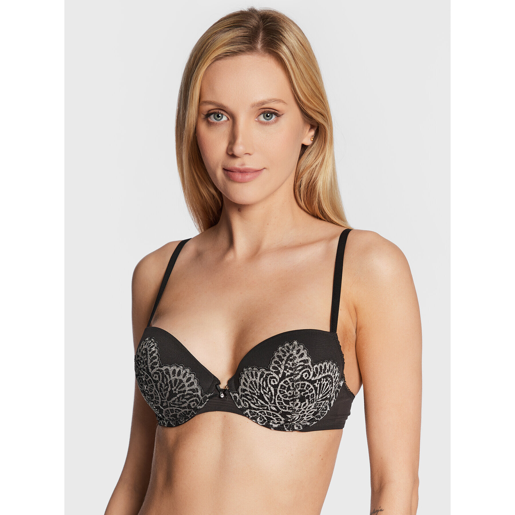 Wonderbra Sutien Push-up WB000AQ9 Negru - Pled.ro