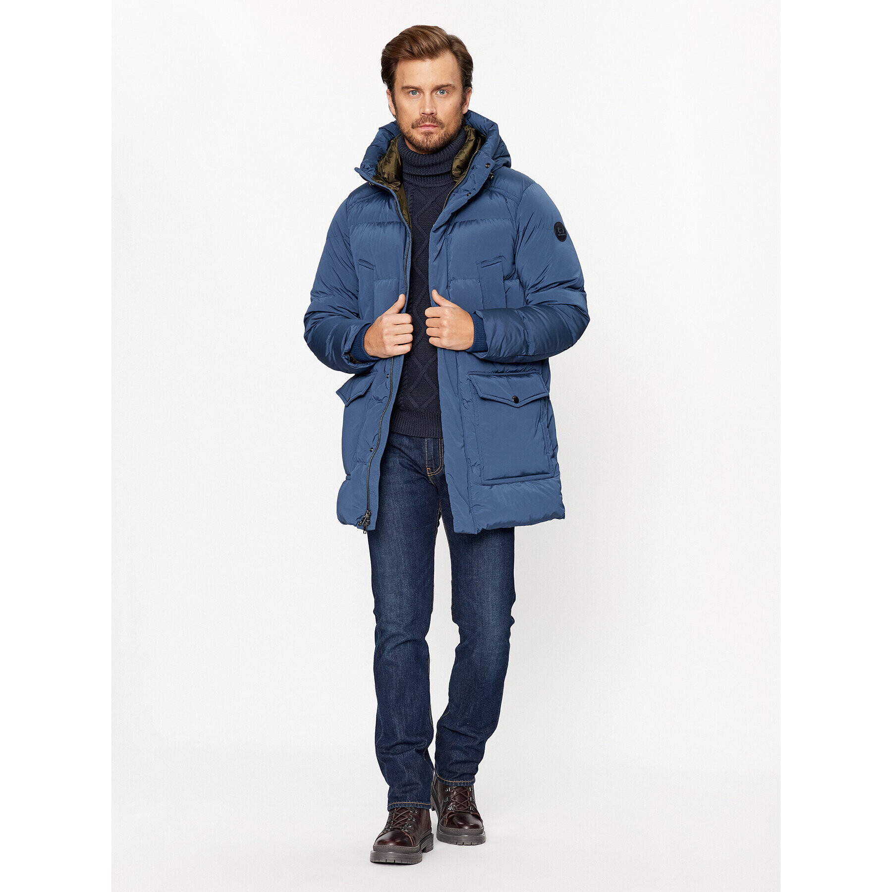 Woolrich Geacă din puf Premium CFWOOU0775MRUT3515 Bleumarin Regular Fit - Pled.ro