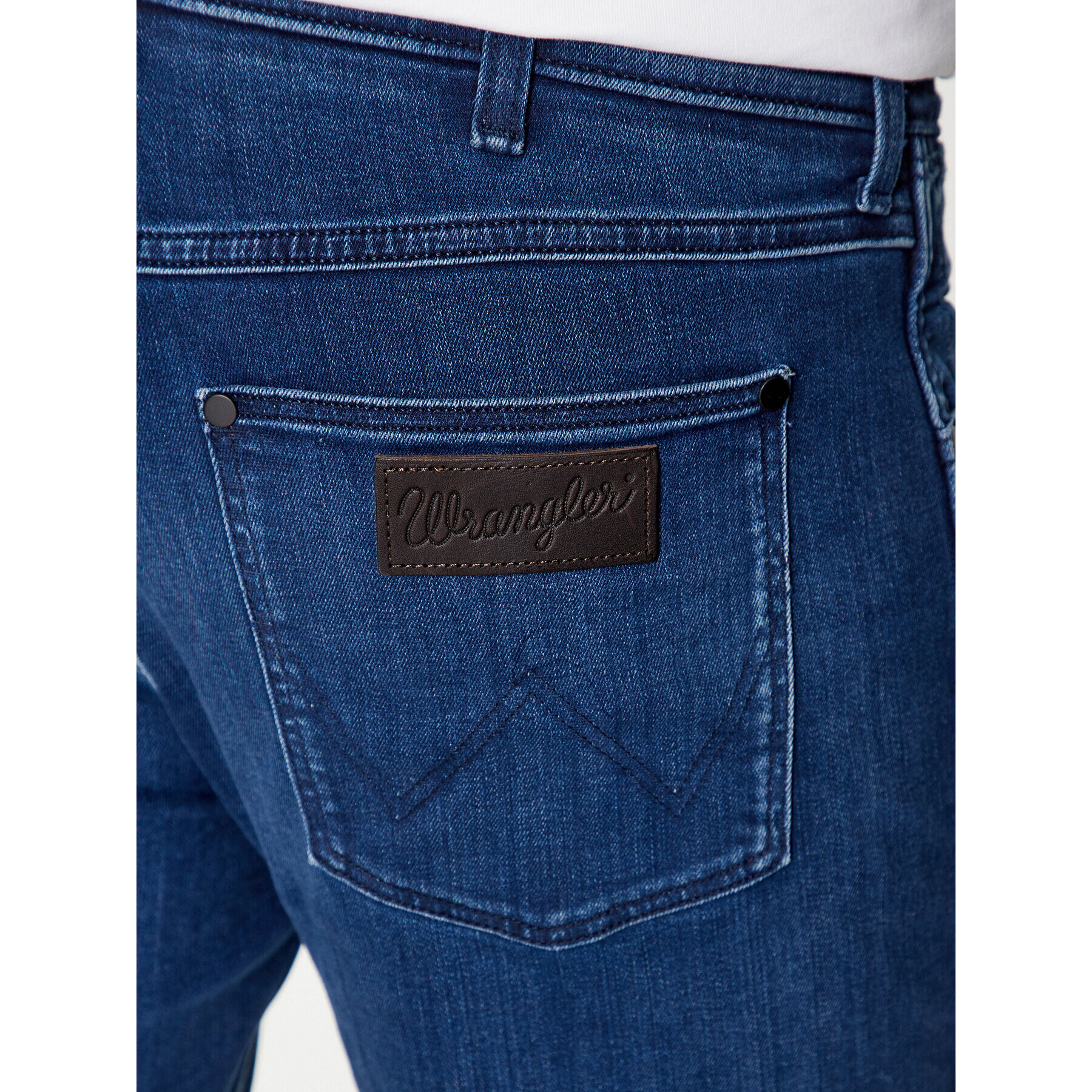 Wrangler Blugi Larston 112341425 Albastru Slim Fit - Pled.ro