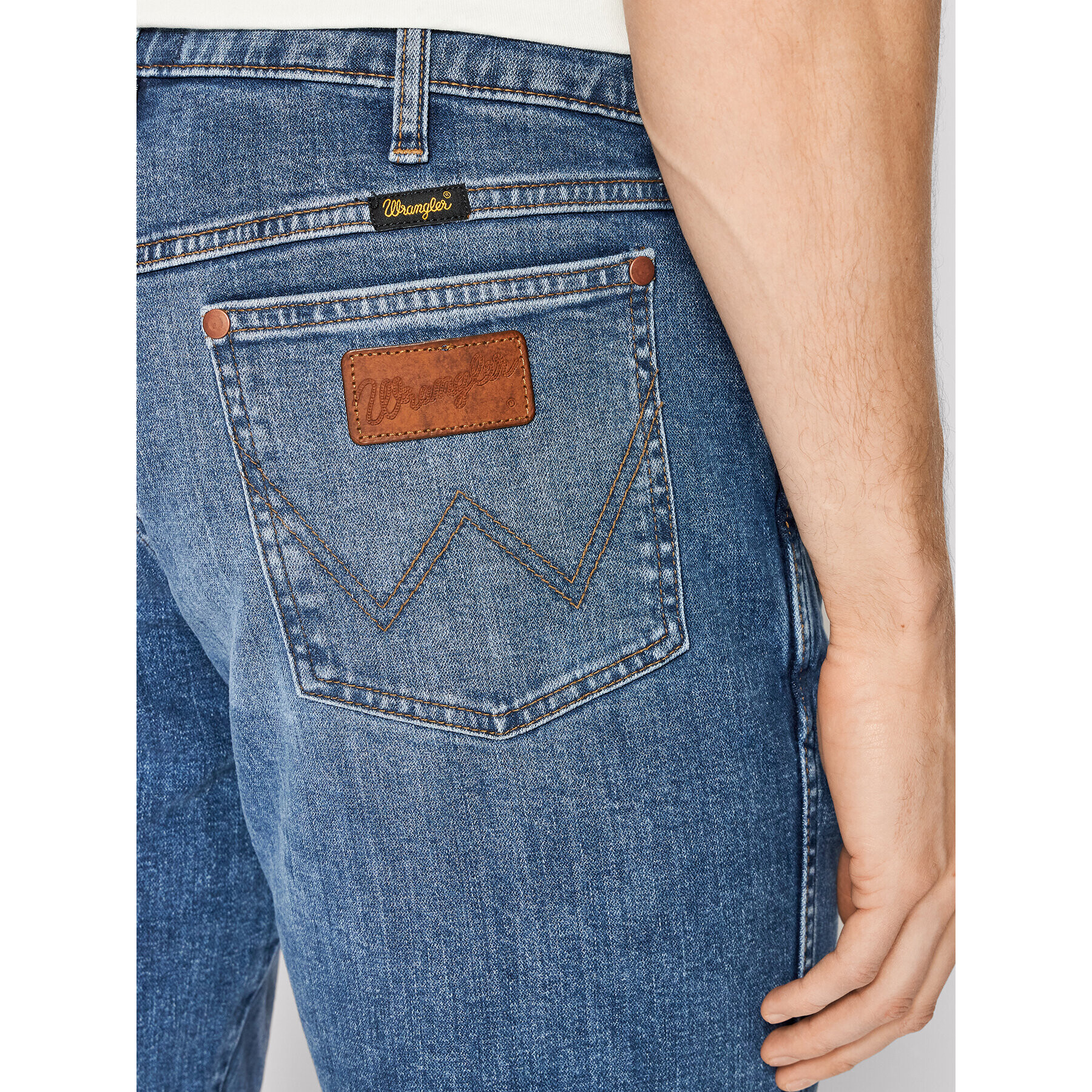 Wrangler Blugi Greensboro W15Q5929V Bleumarin Regular Fit - Pled.ro