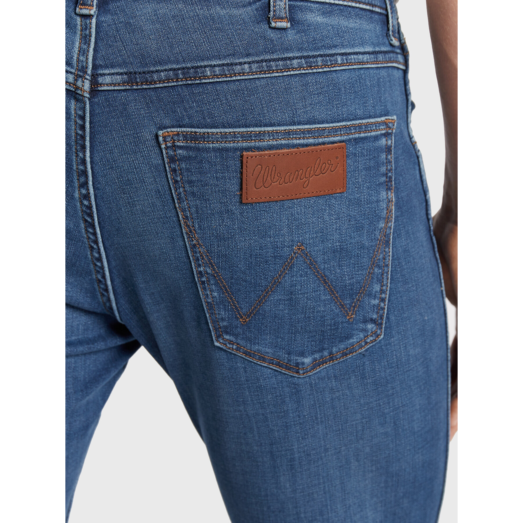 Wrangler Blugi Greensboro W15QCS27A 112320123 Bleumarin Regular Fit - Pled.ro